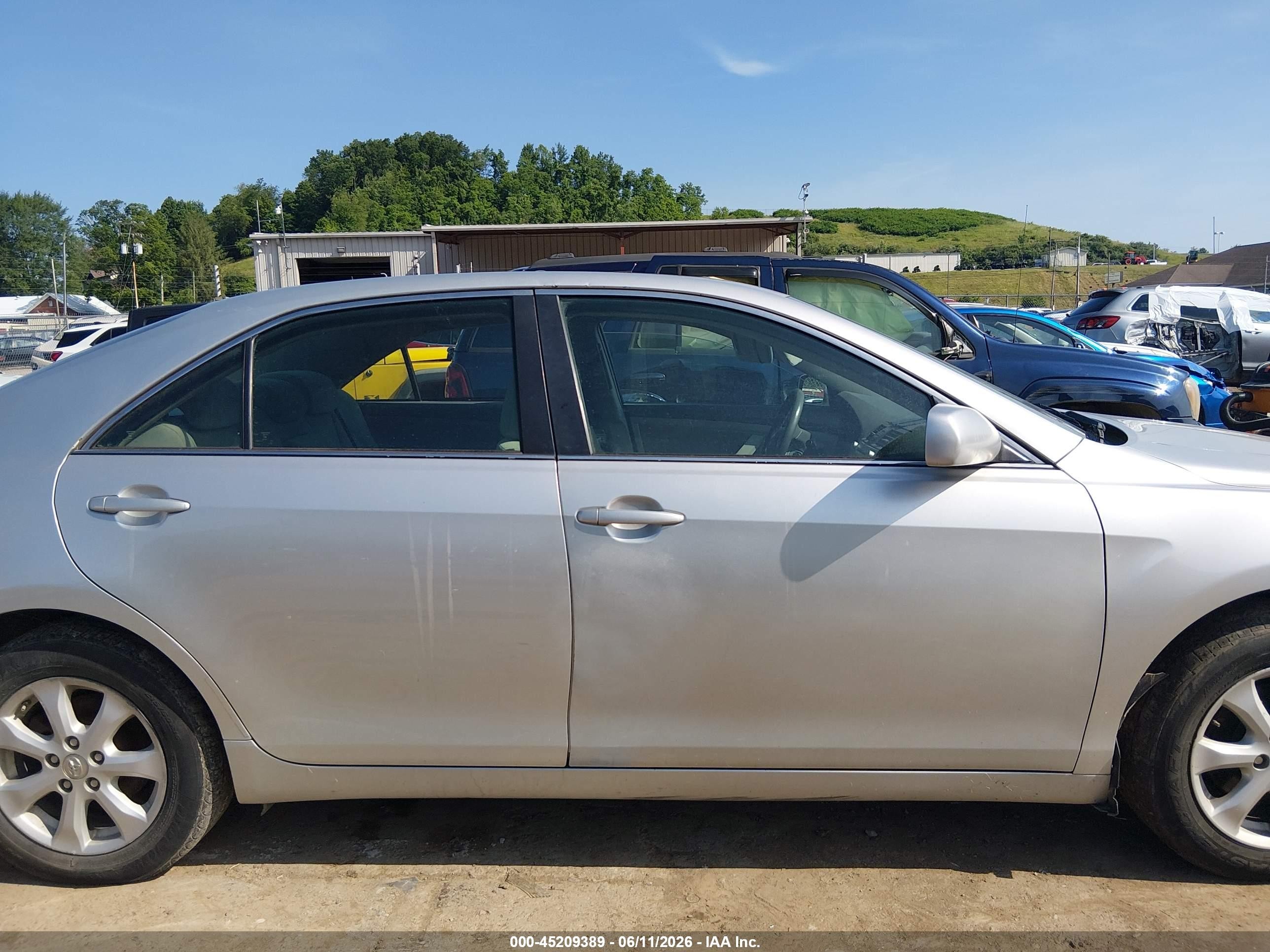 2007 Toyota Camry Le Silver vin: 4T1BE46K87U183625