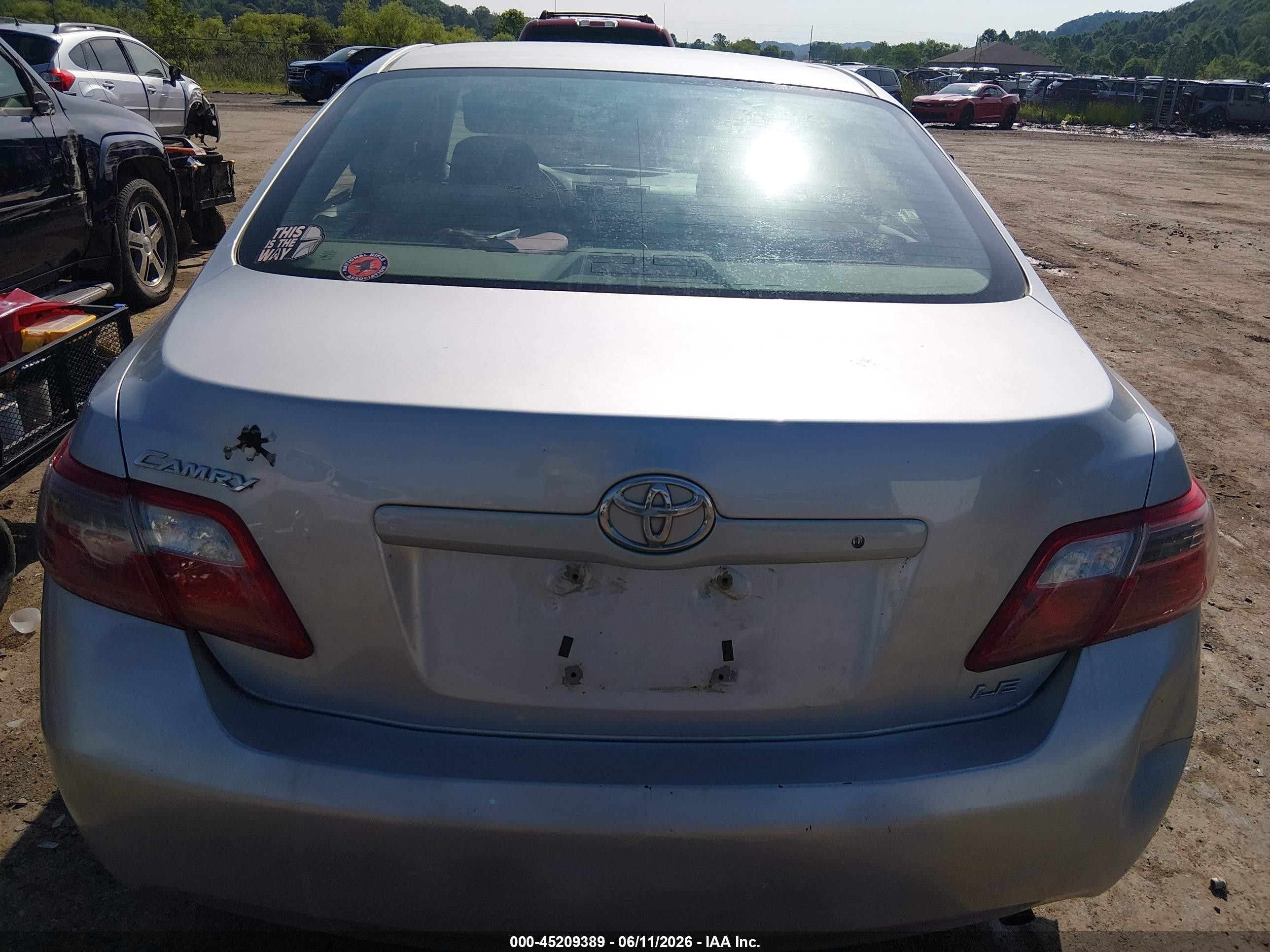 2007 Toyota Camry Le Silver vin: 4T1BE46K87U183625