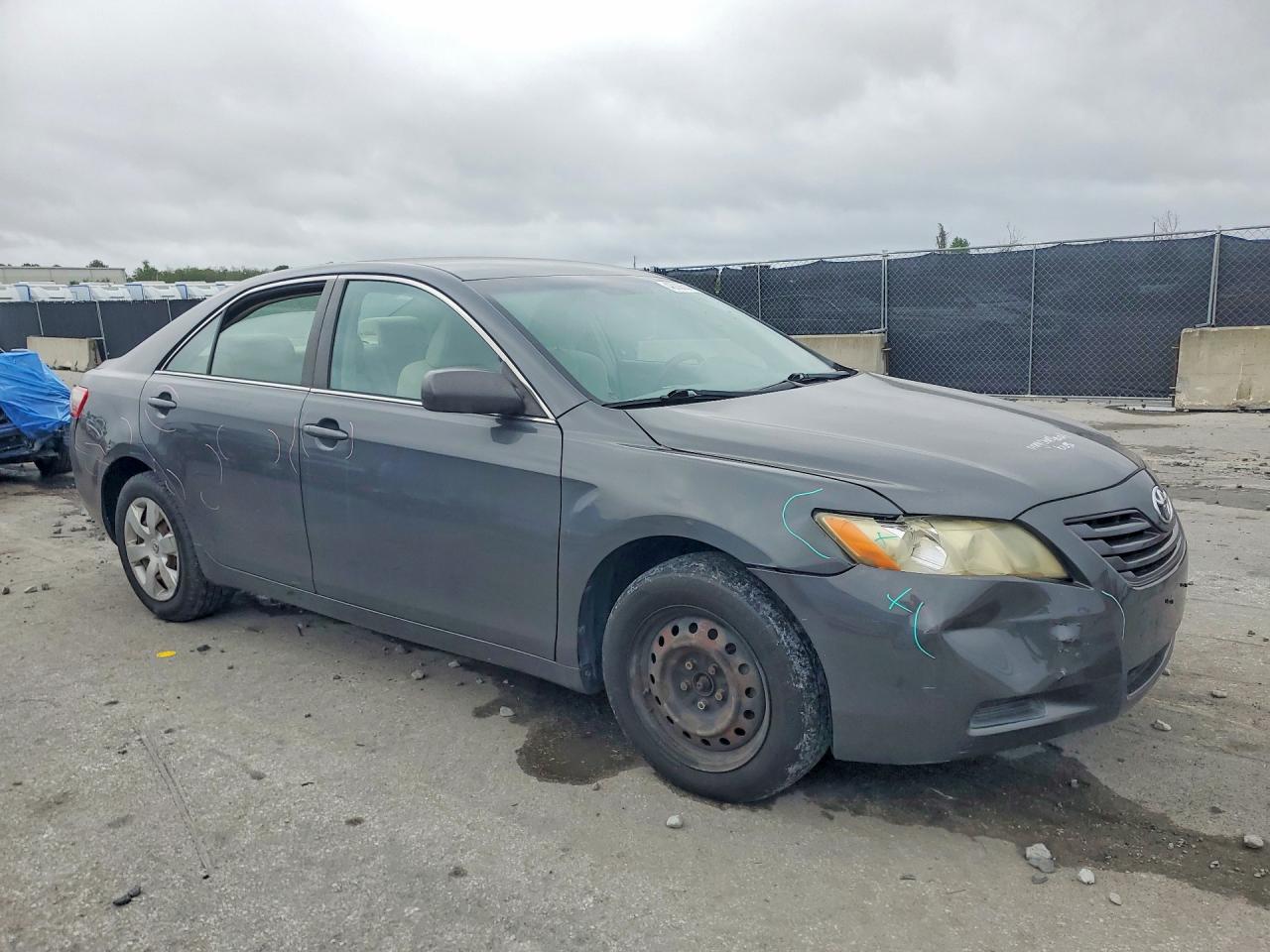 2007 Toyota Camry Le Gray vin: 4T1BE46K87U511903