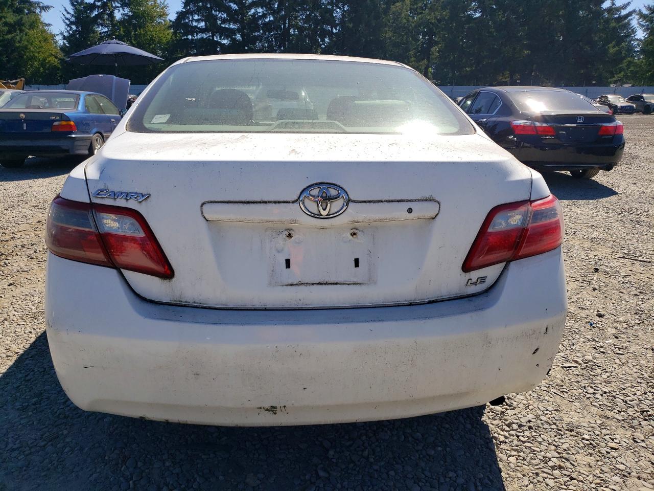 2007 Toyota Camry Le White vin: 4T1BE46K87U517409