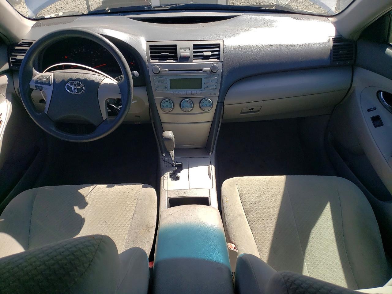 2007 Toyota Camry Le White vin: 4T1BE46K87U517409