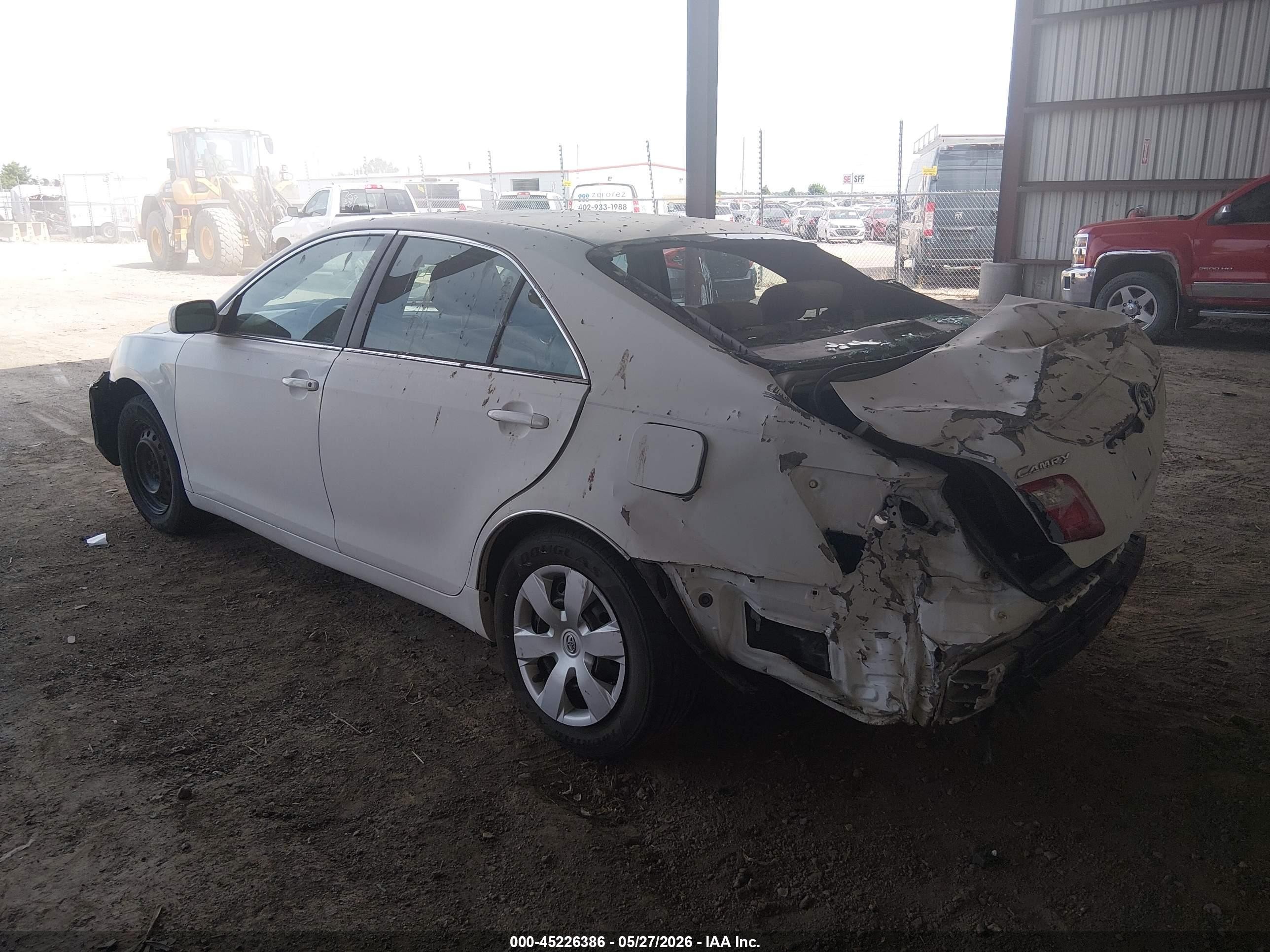2007 Toyota Camry Le White vin: 4T1BE46K87U565427