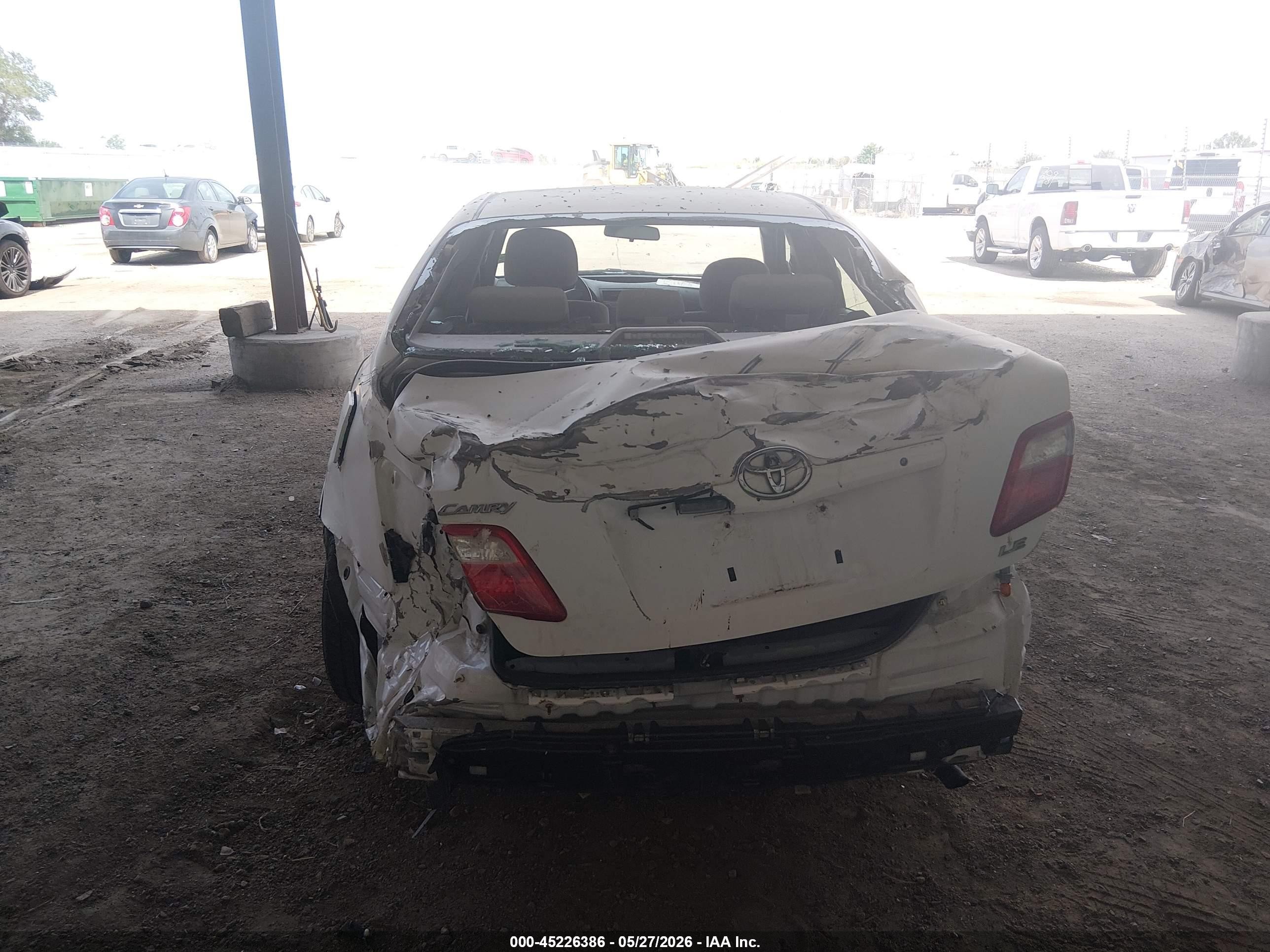 2007 Toyota Camry Le White vin: 4T1BE46K87U565427
