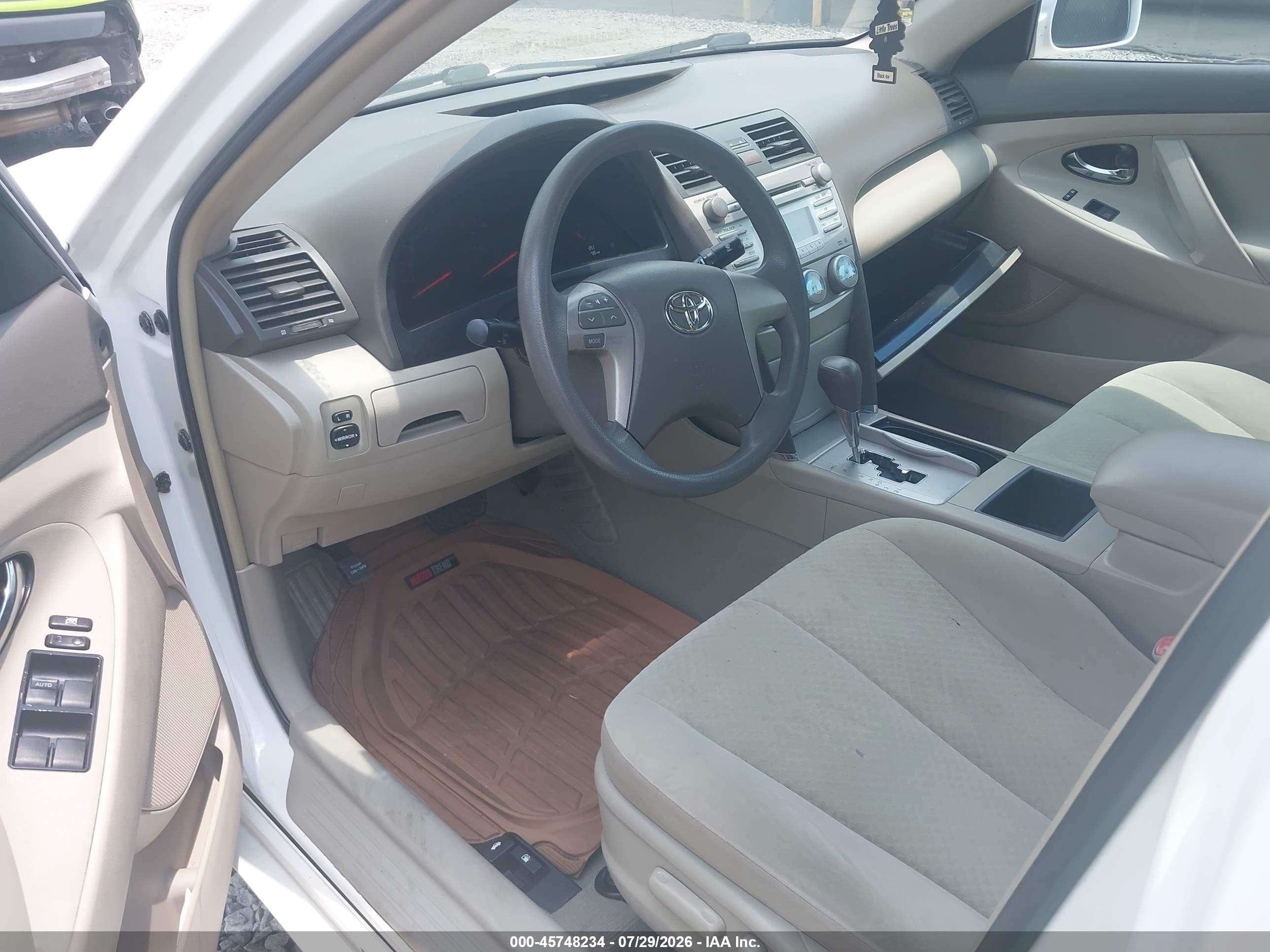 2007 Toyota Camry Le White vin: 4T1BE46K87U580977