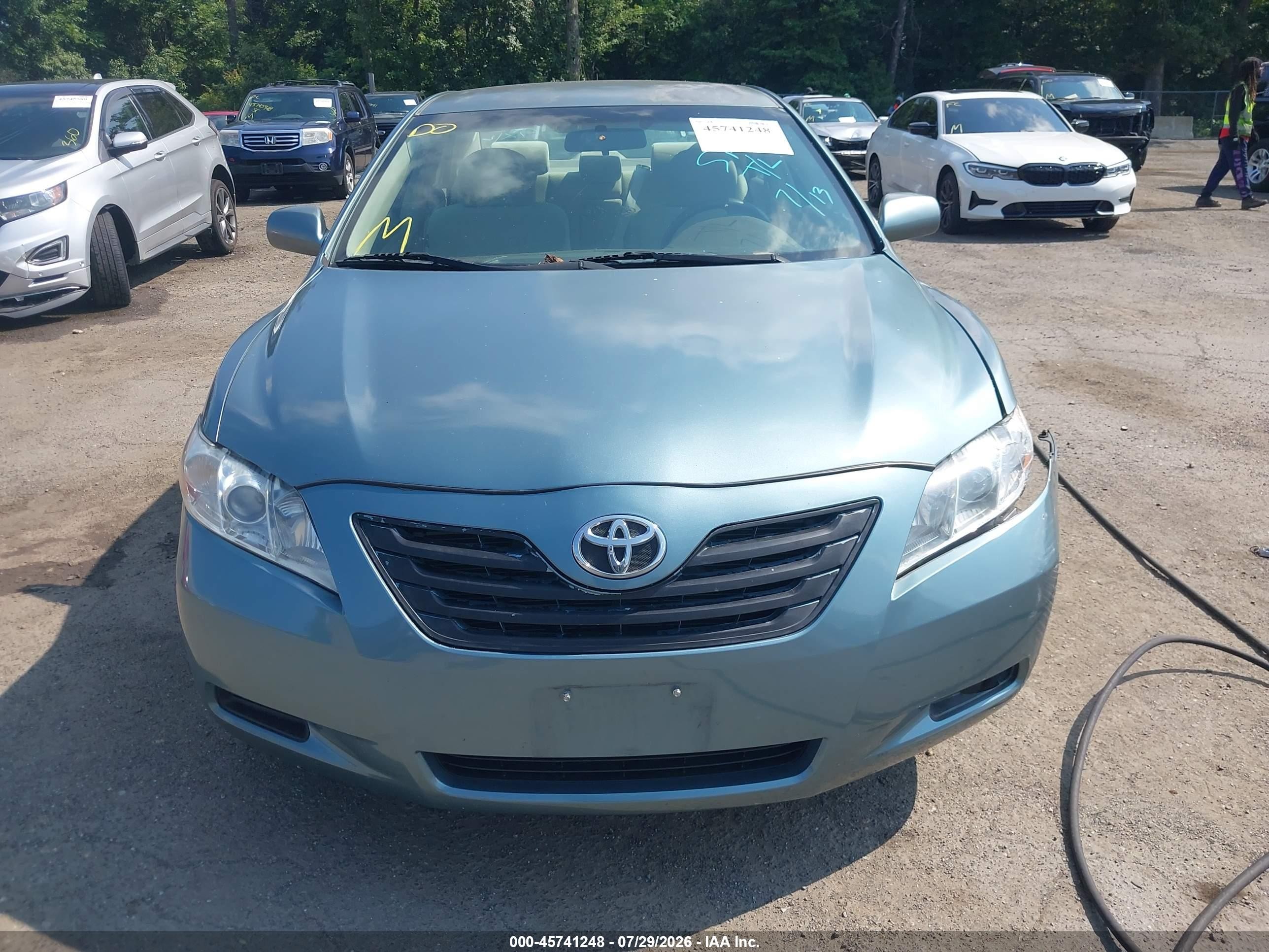 2007 Toyota Camry Le Turquoise vin: 4T1BE46K87U583751