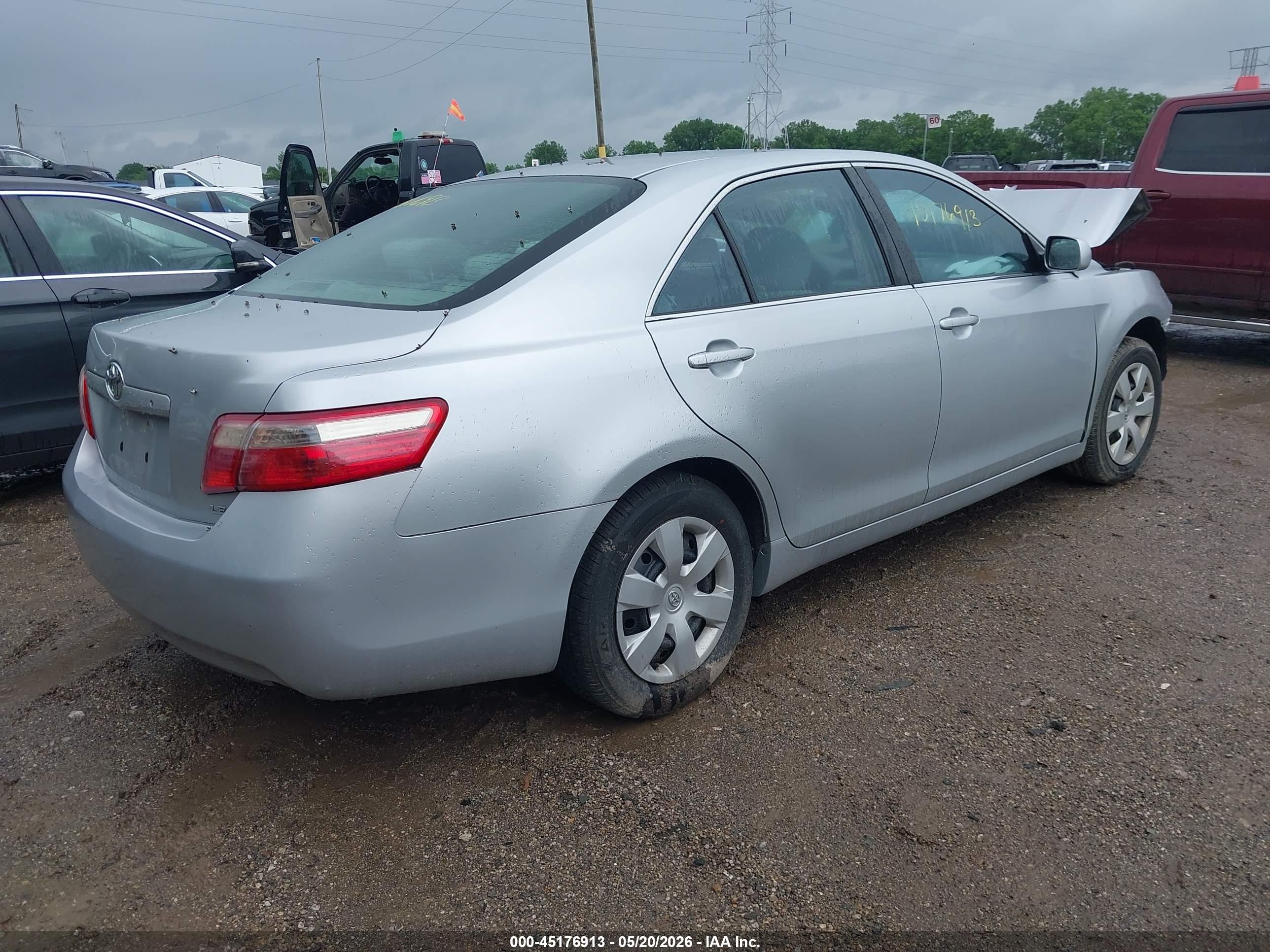2007 Toyota Camry Le Silver vin: 4T1BE46K87U587931