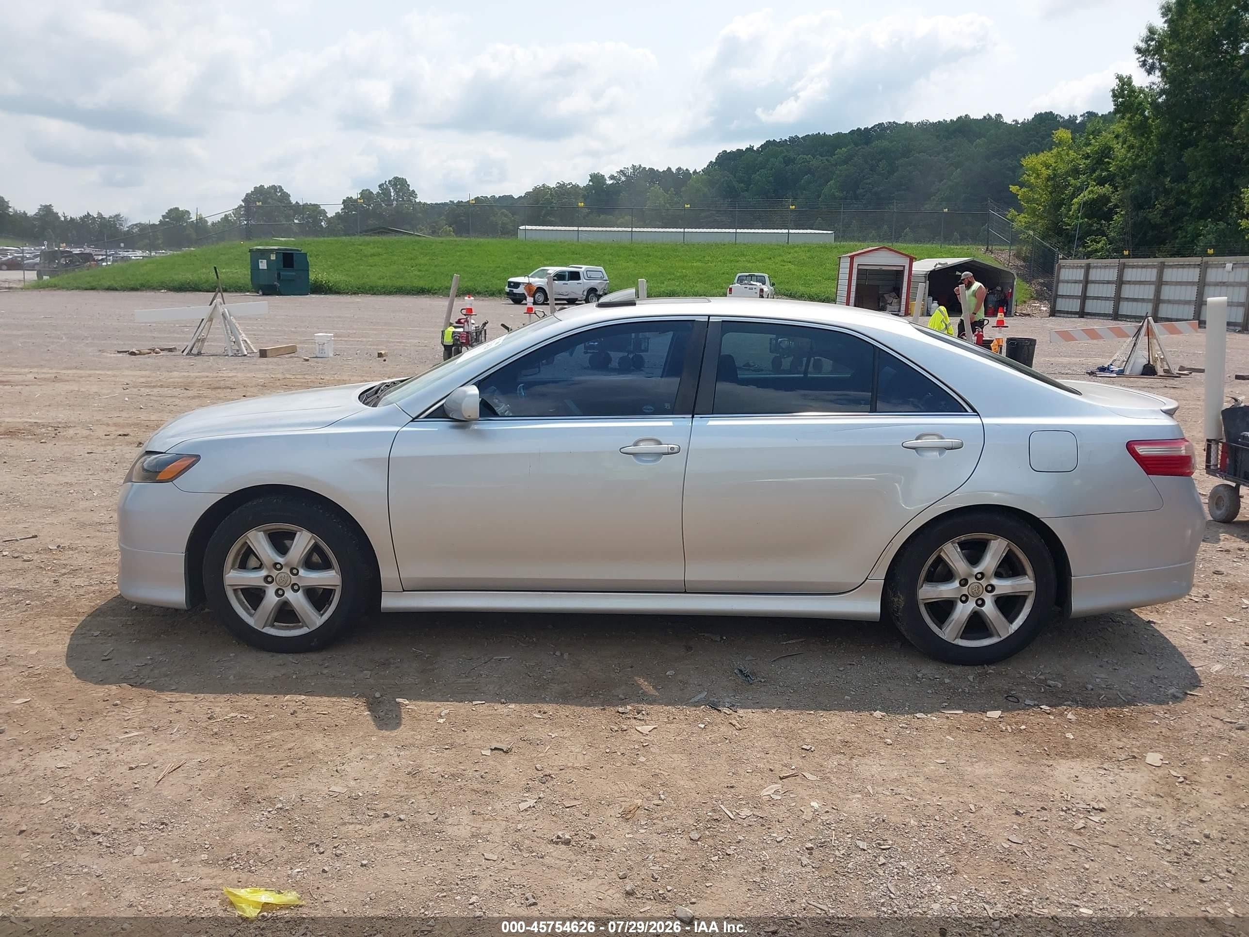2007 Toyota Camry Se Silver vin: 4T1BE46K87U621284