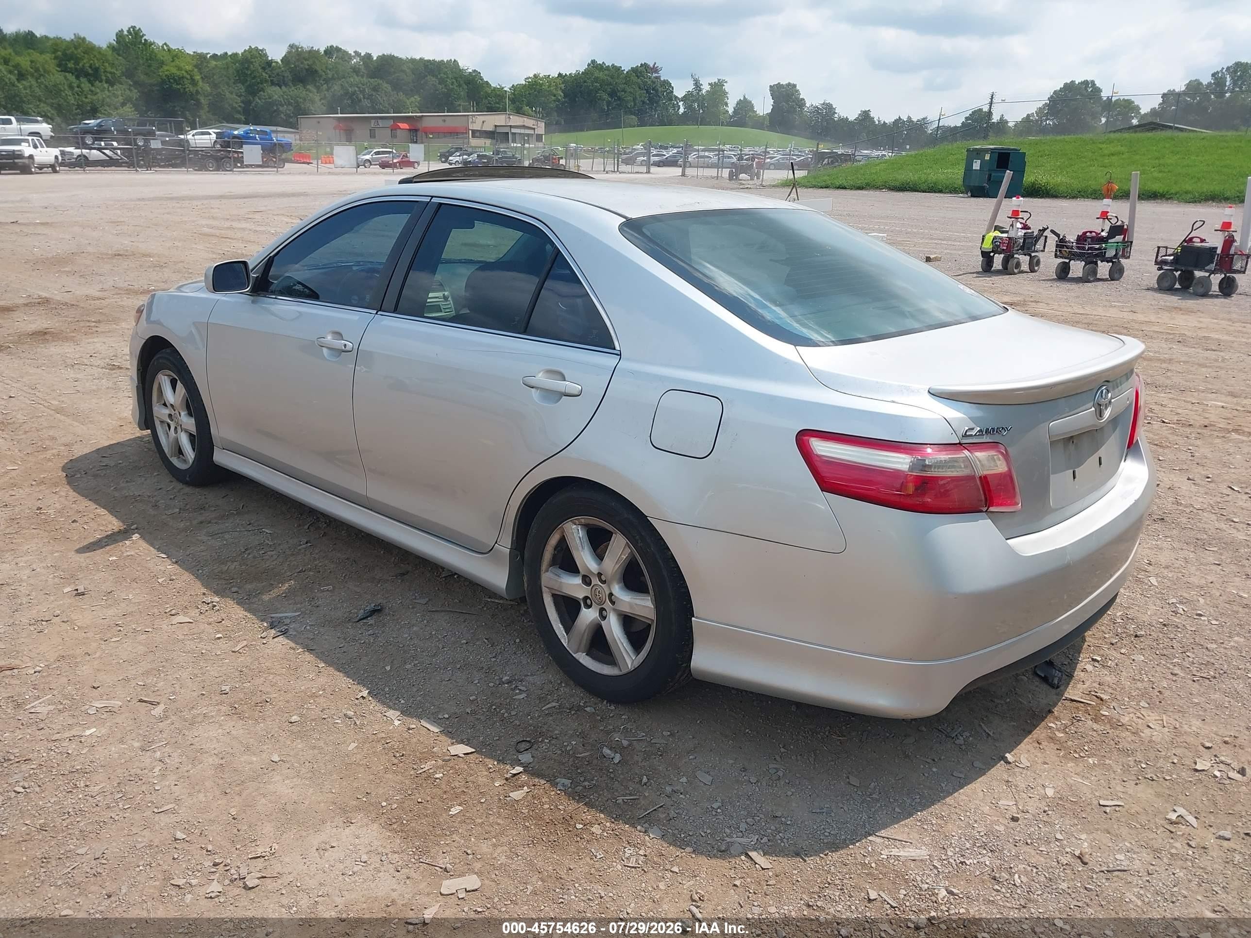2007 Toyota Camry Se Silver vin: 4T1BE46K87U621284