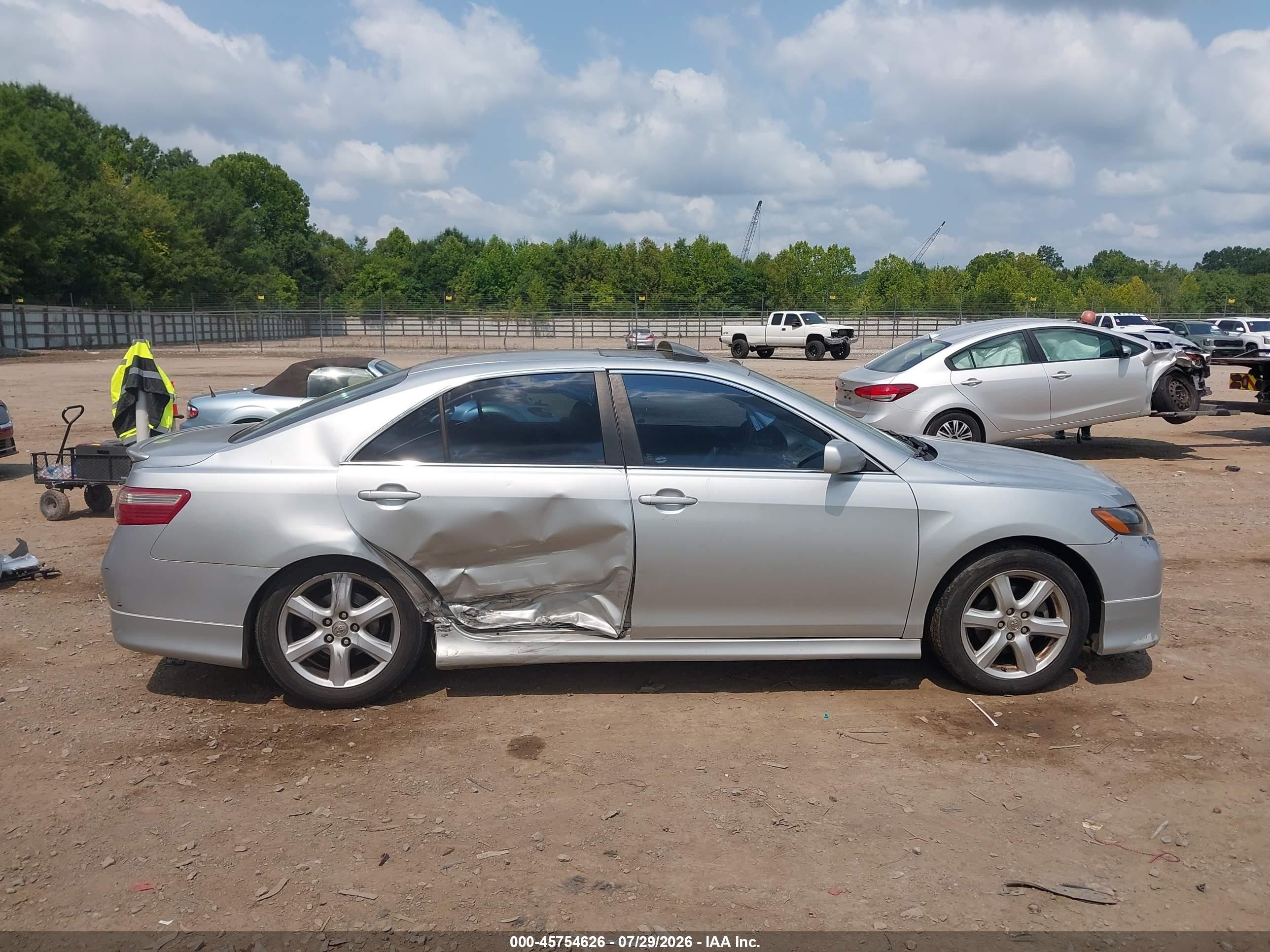 2007 Toyota Camry Se Silver vin: 4T1BE46K87U621284