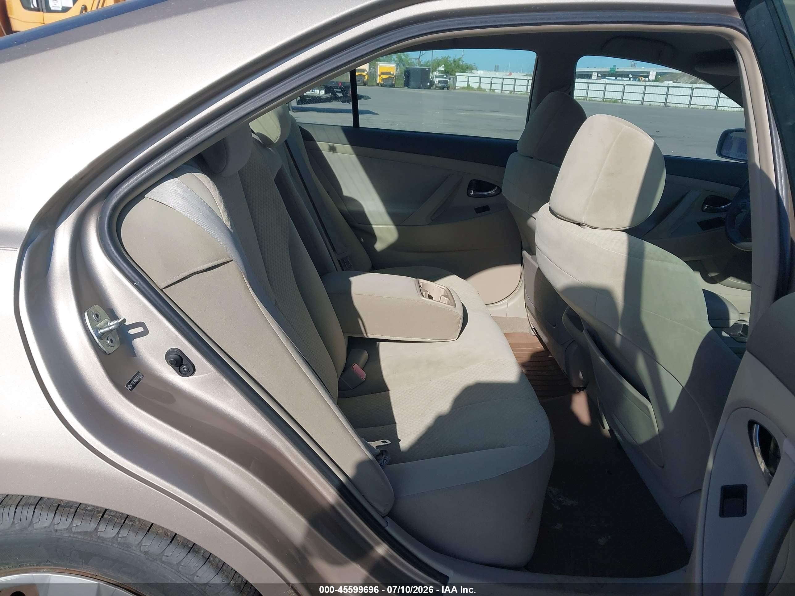 2007 Toyota Camry Le Beige vin: 4T1BE46K87U622709