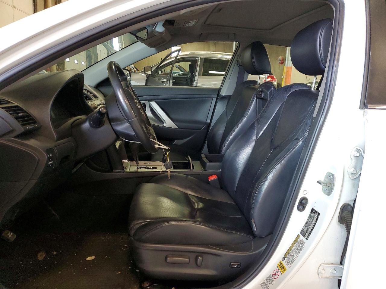 2007 Toyota Camry Se White vin: 4T1BE46K87U631913