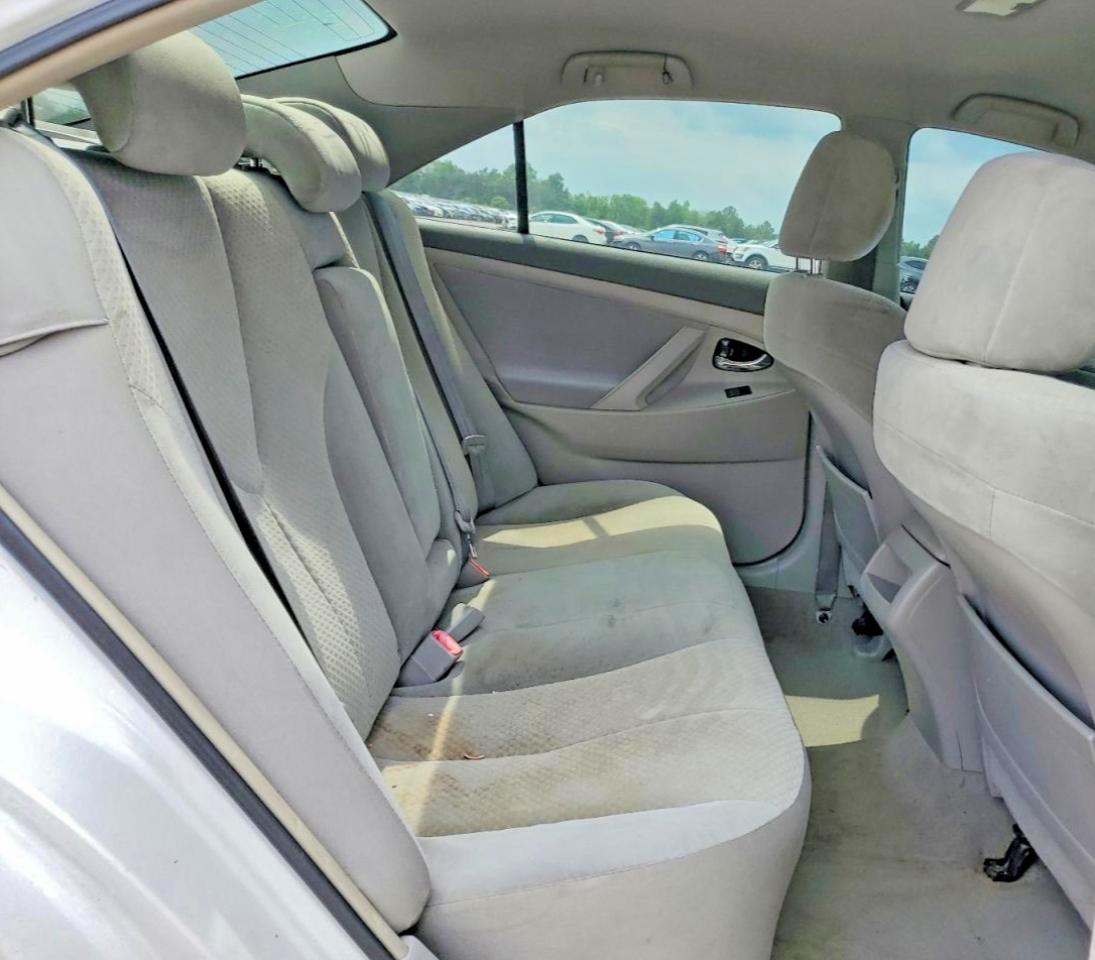 2007 Toyota Camry Le White vin: 4T1BE46K87U669867