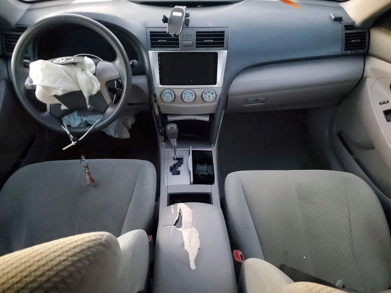 2007 Toyota Camry Le Gray vin: 4T1BE46K87U690847