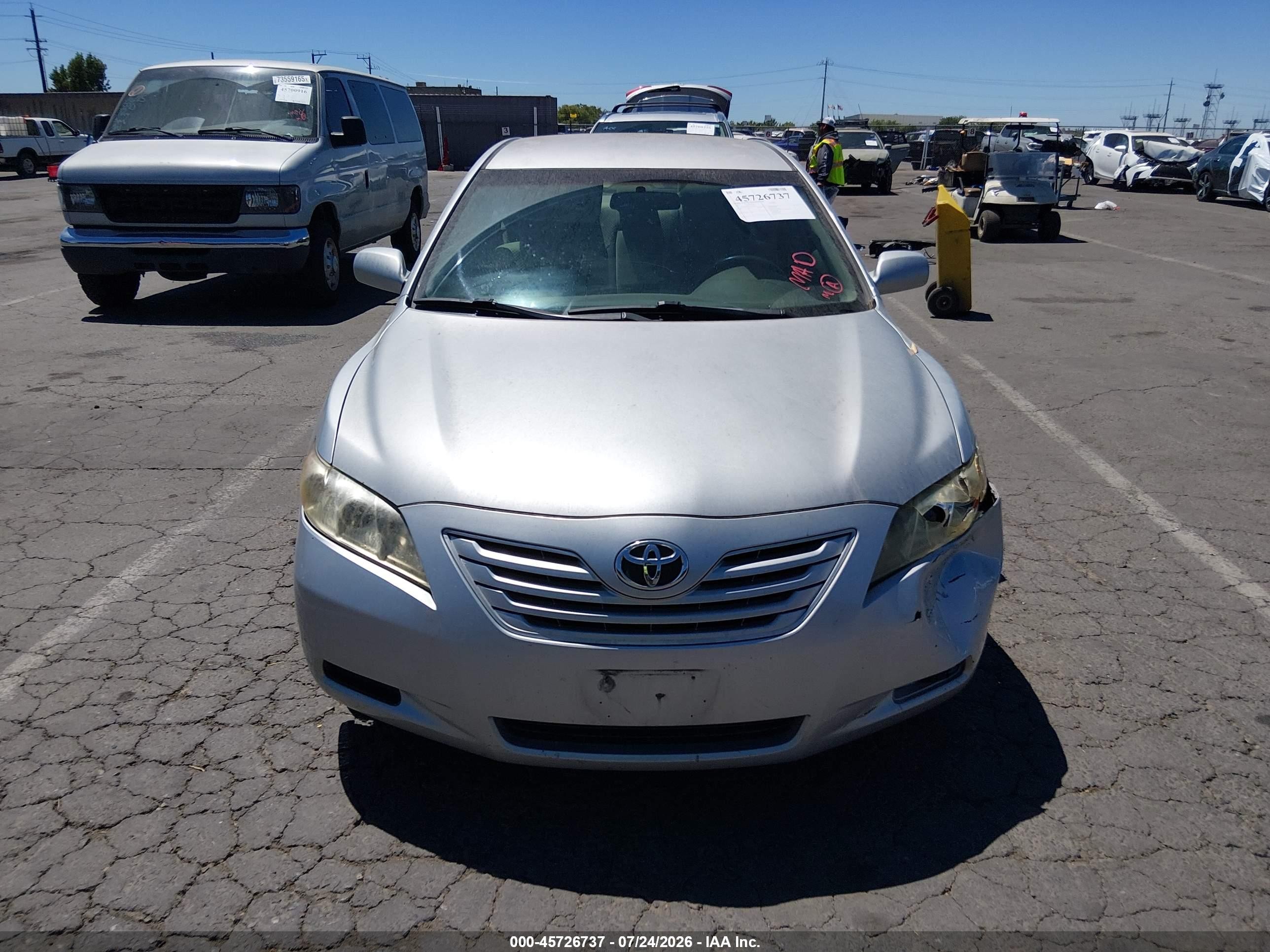 2007 Toyota Camry Le Серебряный vin: 4T1BE46K87U706061
