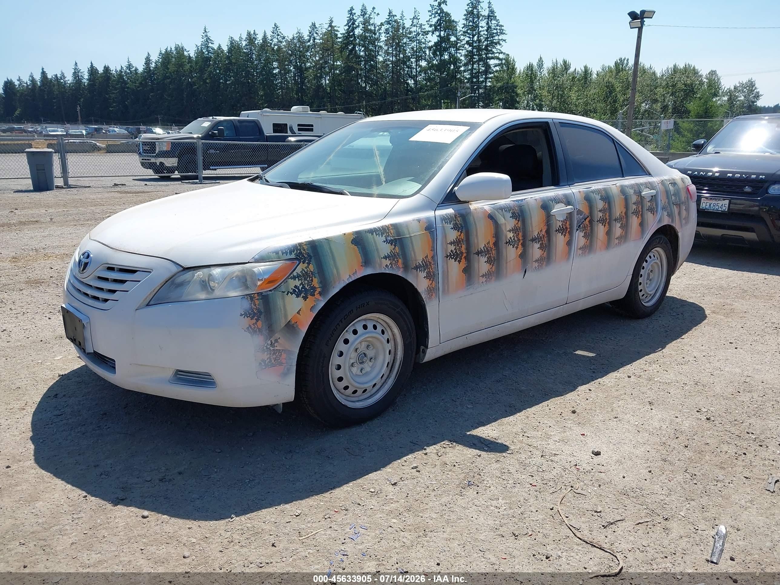2007 Toyota Camry Le White vin: 4T1BE46K87U714080