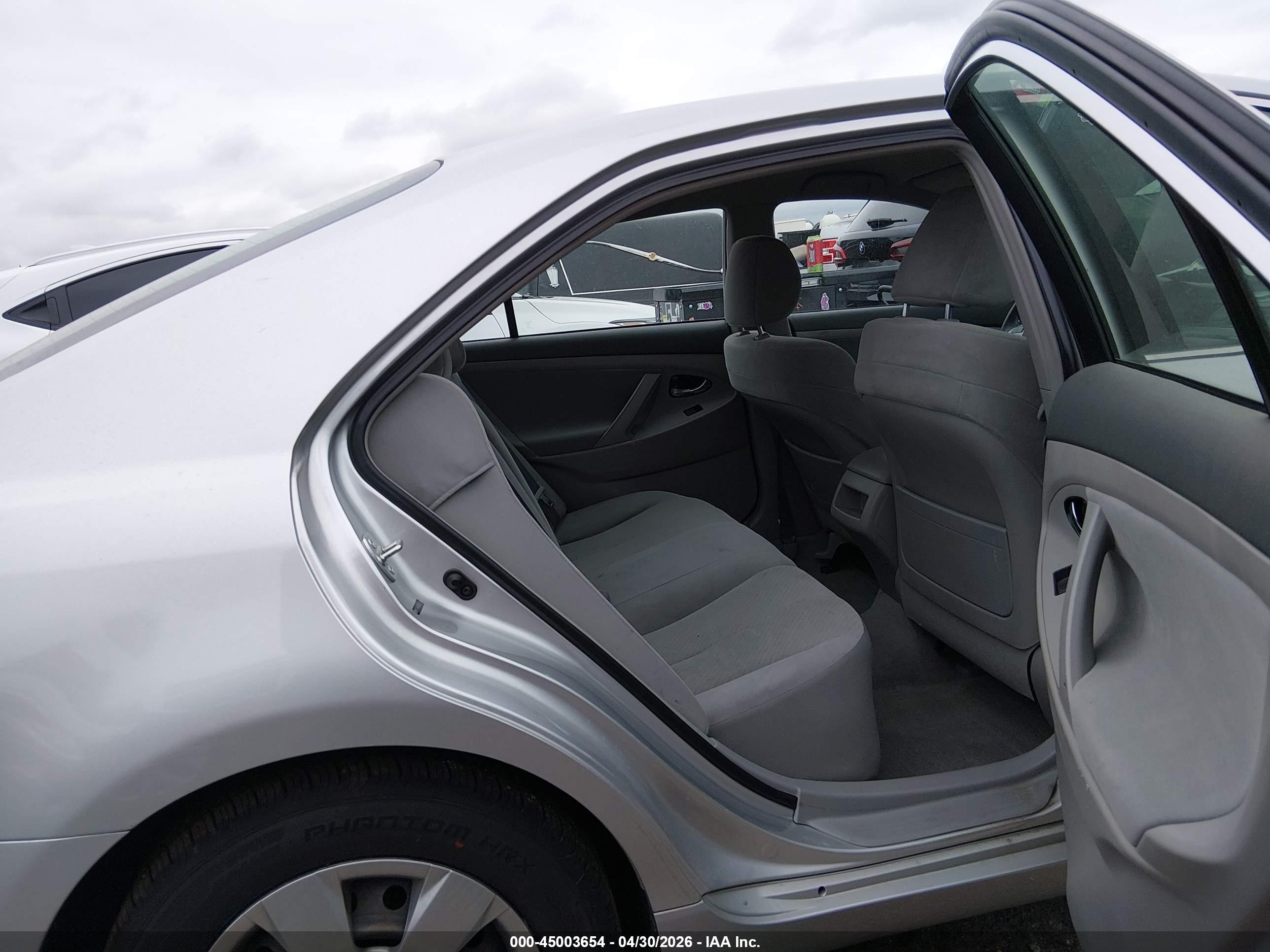 2008 Toyota Camry Le/se/xle Silver vin: 4T1BE46K88U200344