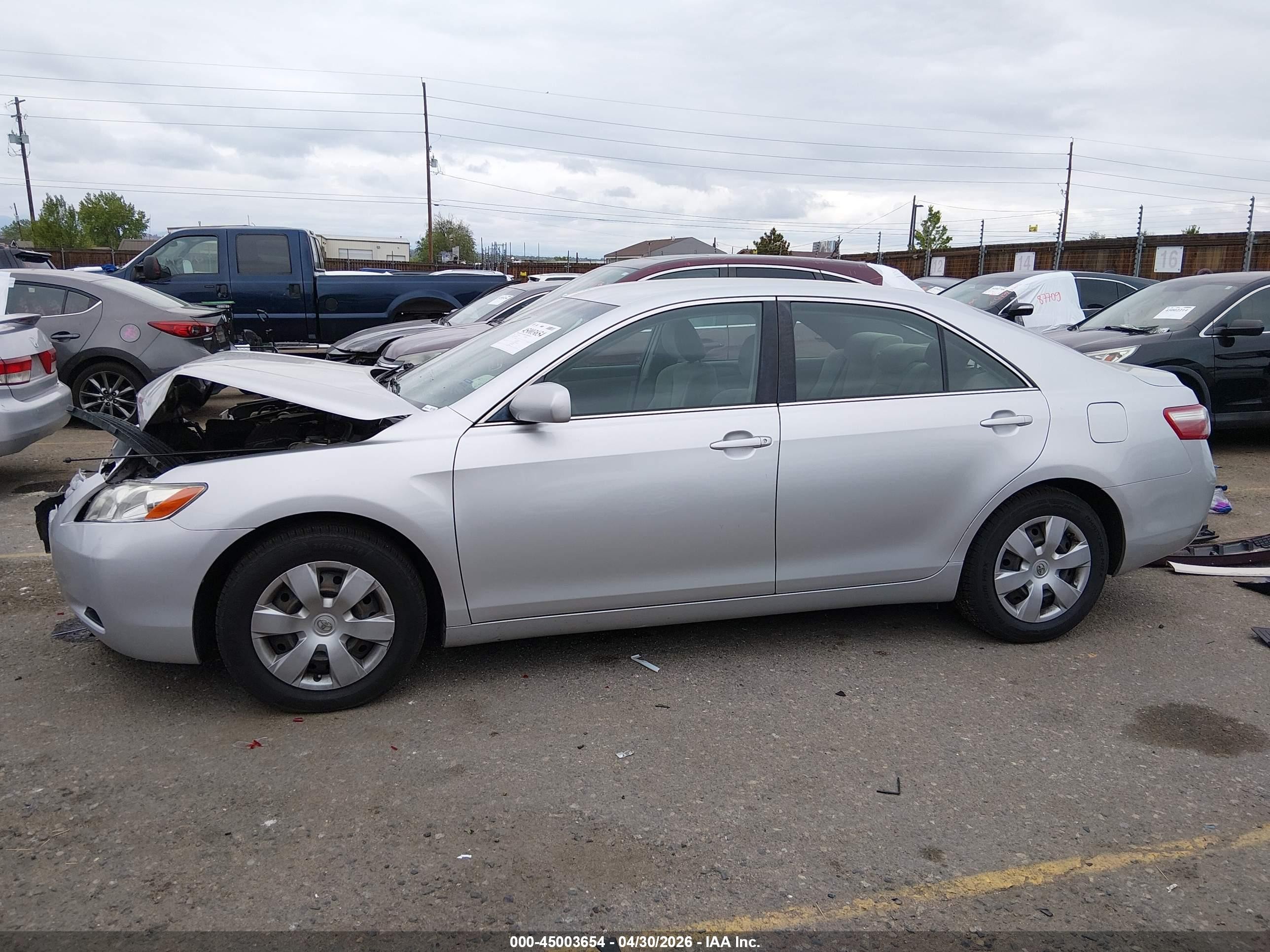 2008 Toyota Camry Le/se/xle Silver vin: 4T1BE46K88U200344