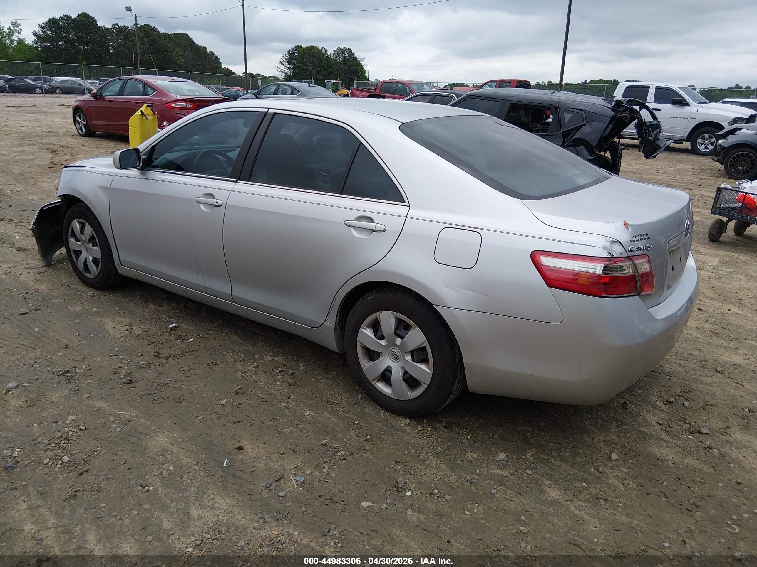 2008 Toyota Camry Le Silver vin: 4T1BE46K88U220156