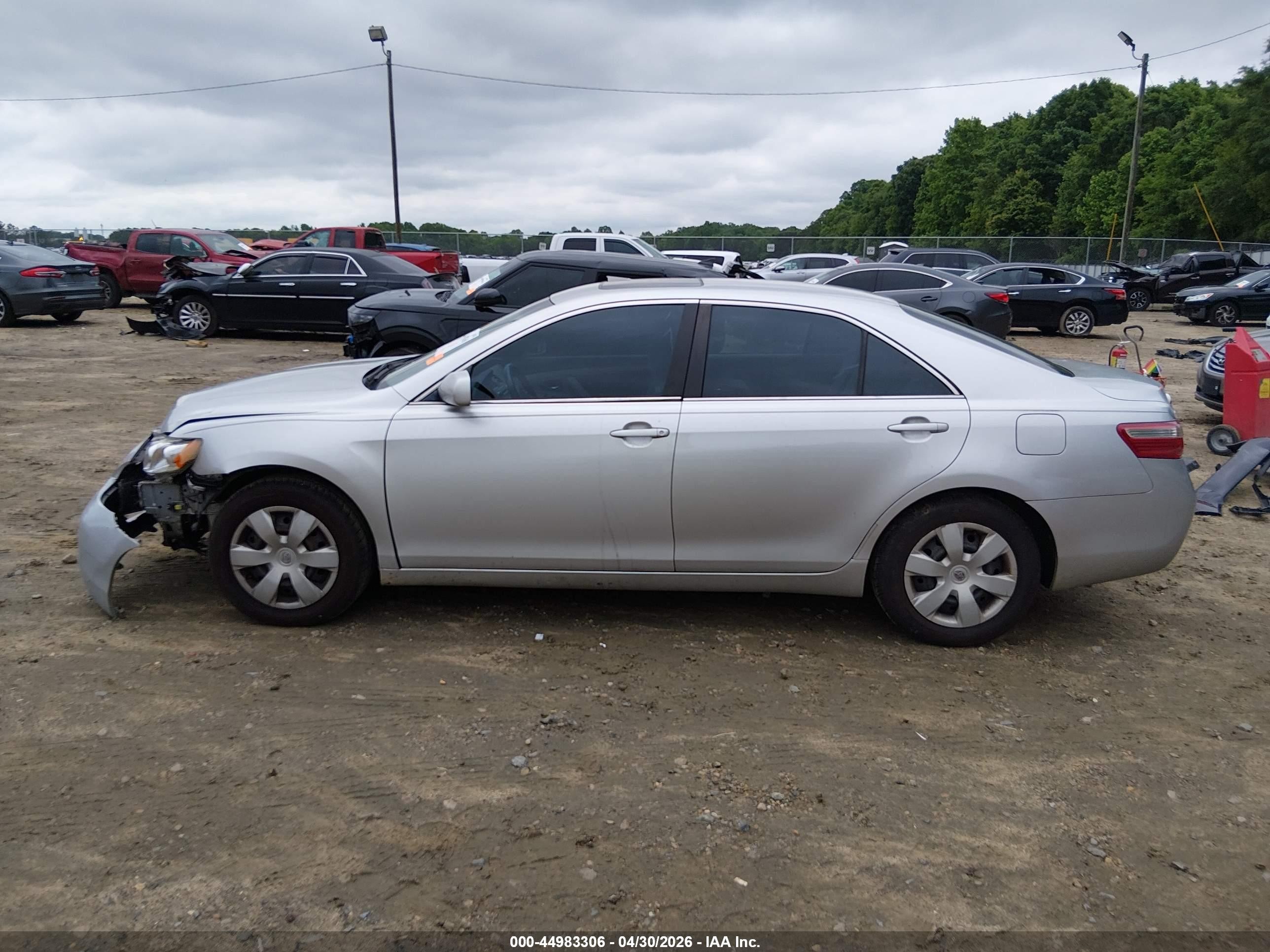 2008 Toyota Camry Le Silver vin: 4T1BE46K88U220156