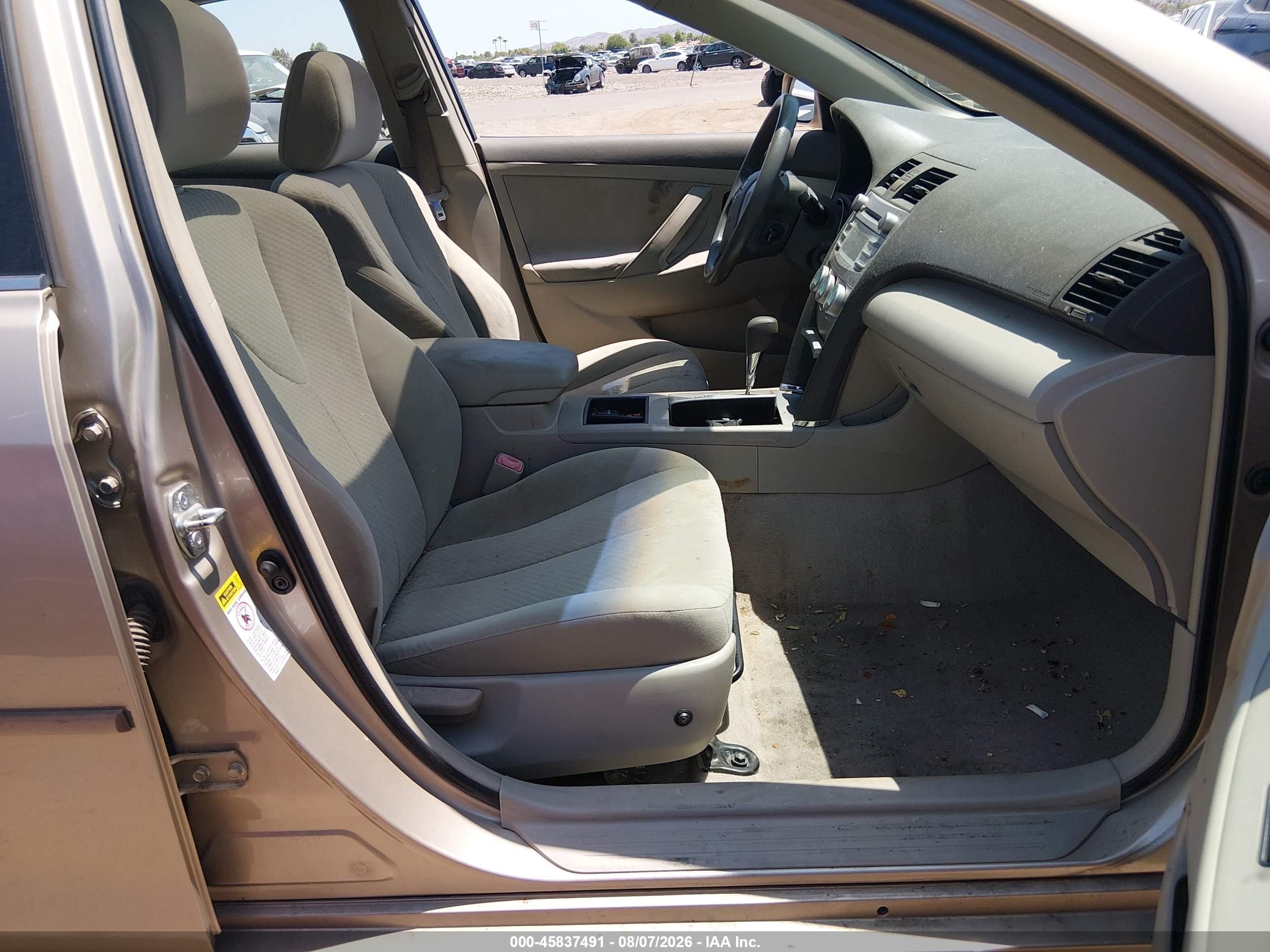 2008 Toyota Camry Le Beige vin: 4T1BE46K88U239970