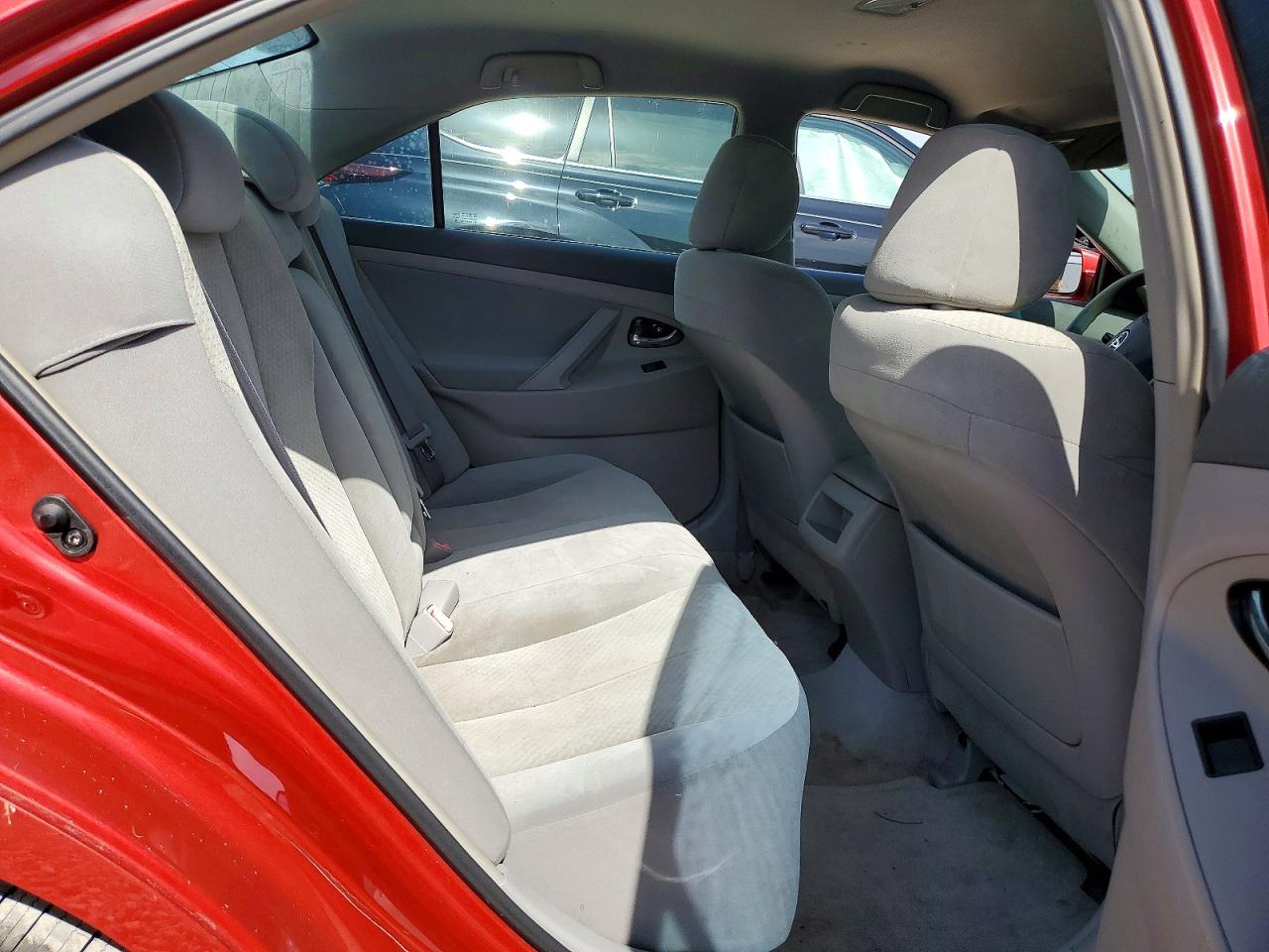 2008 Toyota Camry Le Red vin: 4T1BE46K88U246613