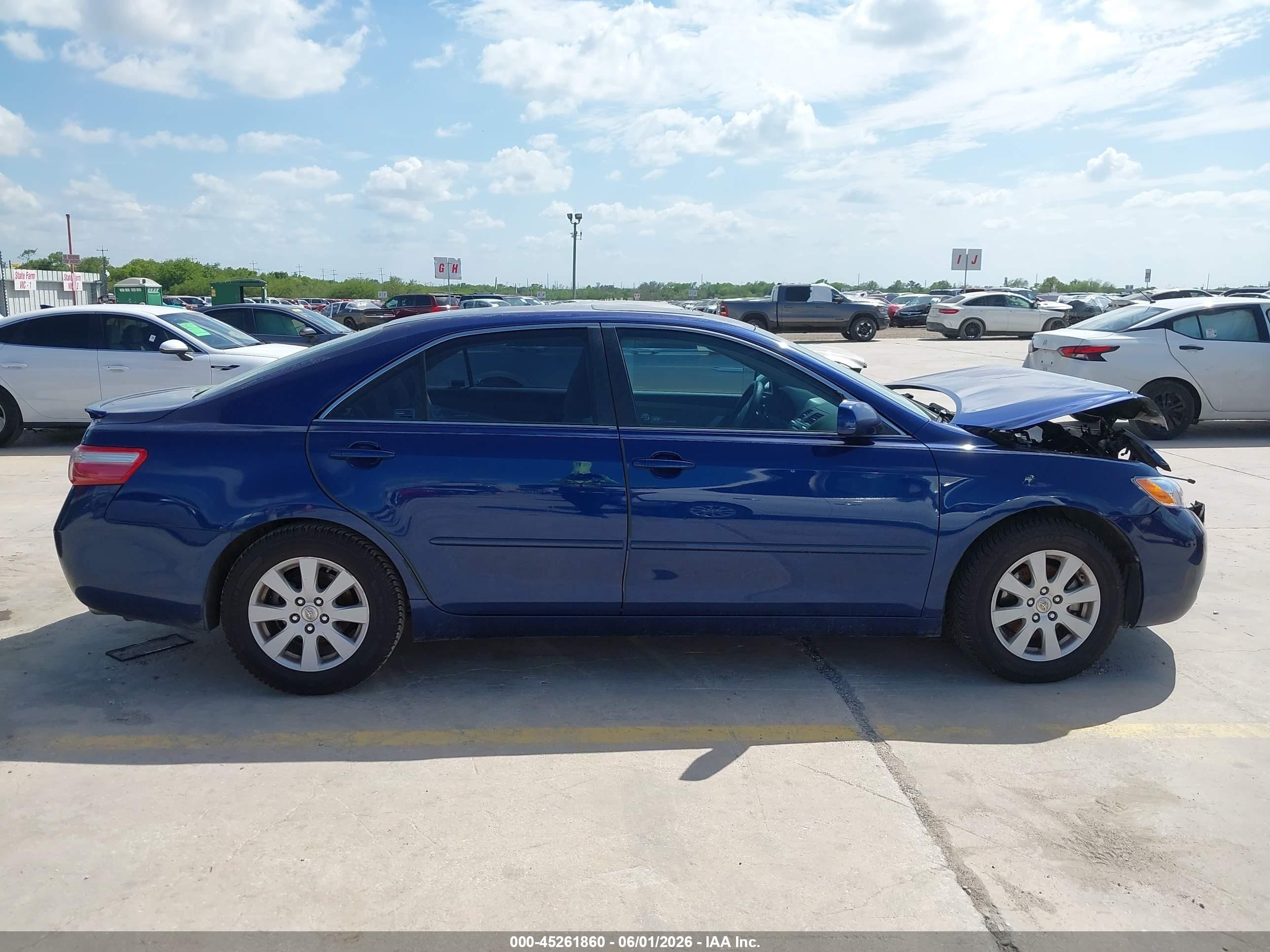 2008 Toyota Camry Xle Blue vin: 4T1BE46K88U246708