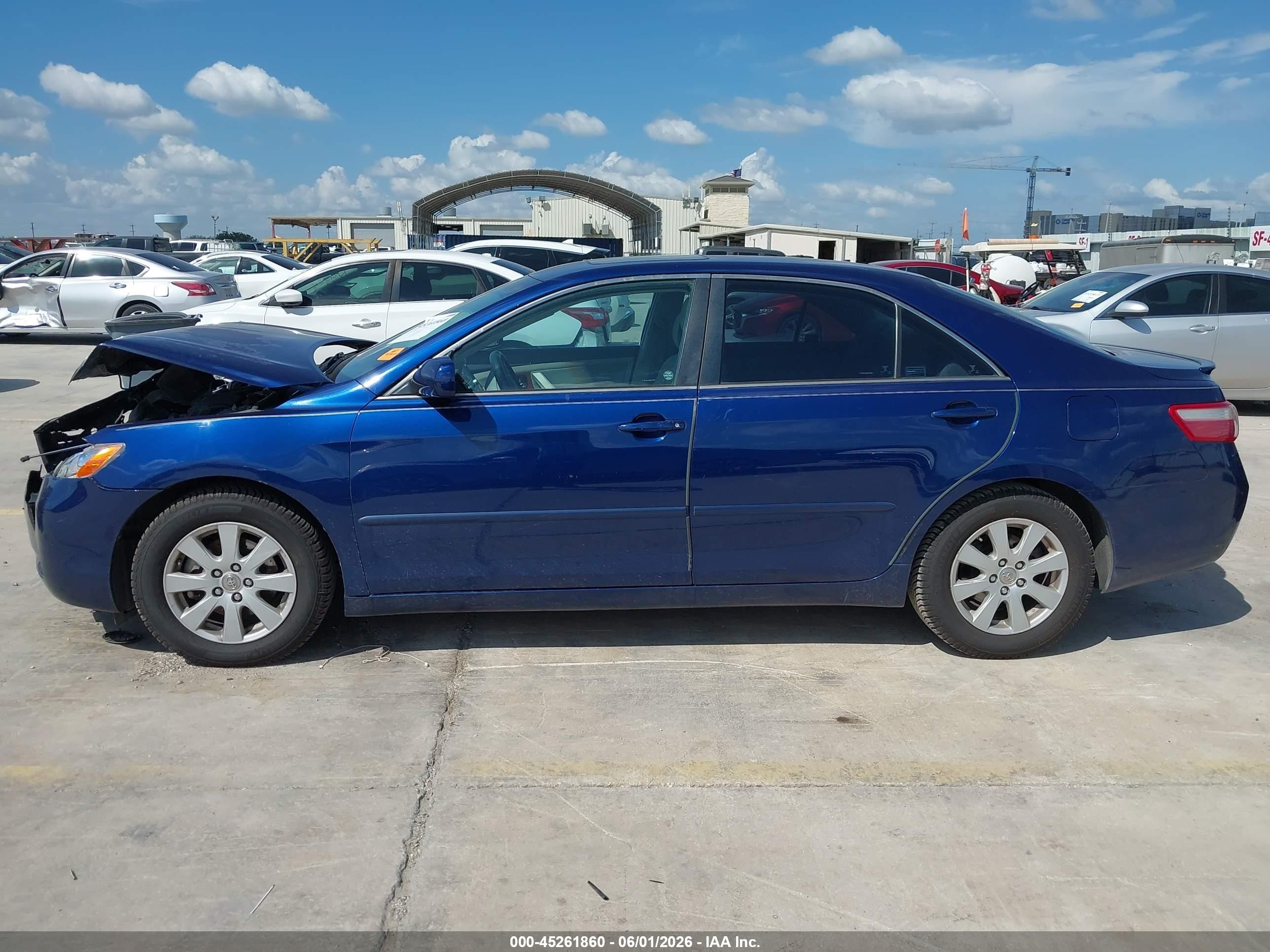 2008 Toyota Camry Xle Blue vin: 4T1BE46K88U246708