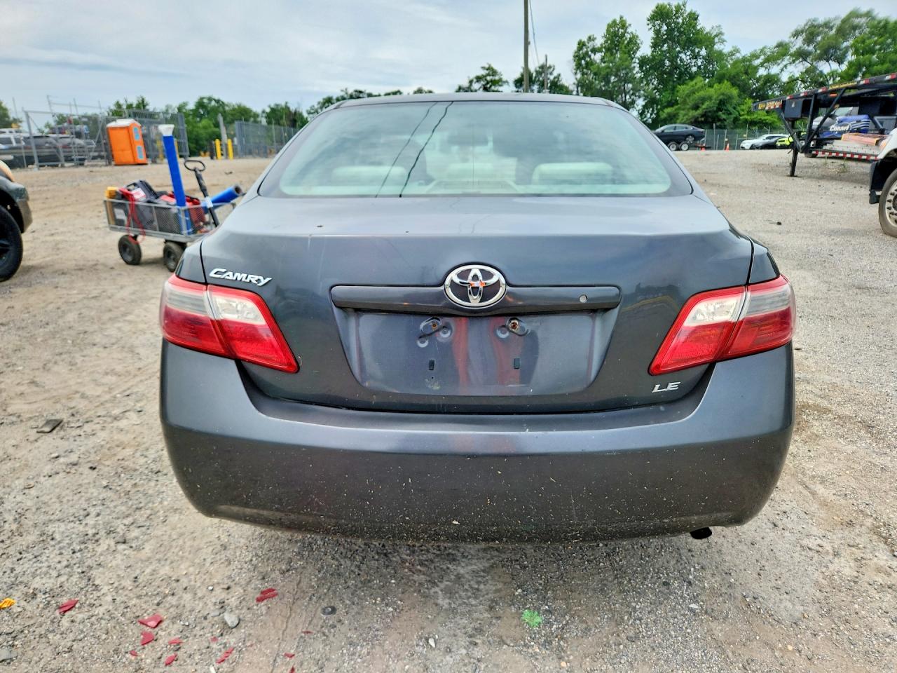 2008 Toyota Camry Le Charcoal vin: 4T1BE46K88U744133