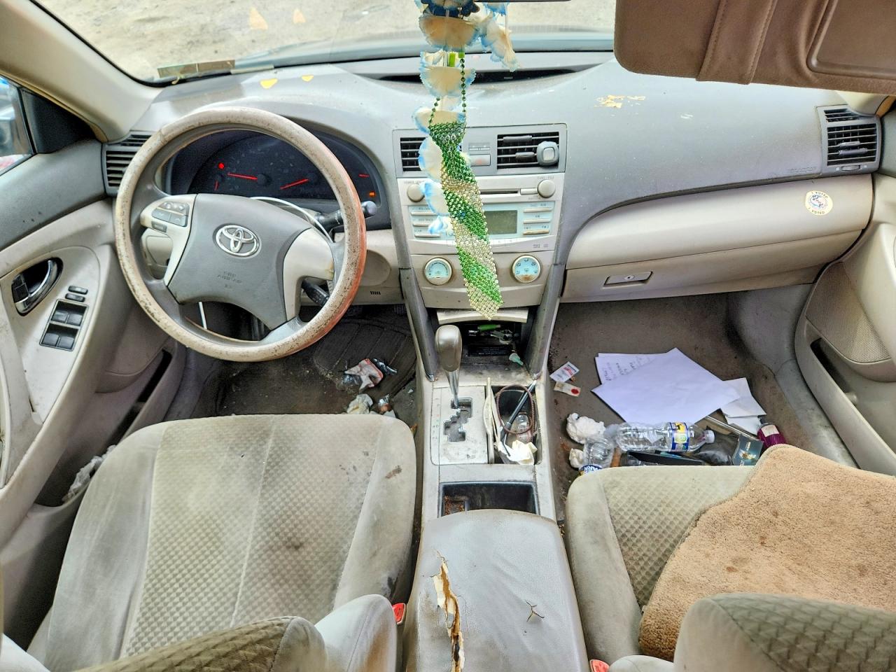 2008 Toyota Camry Le Charcoal vin: 4T1BE46K88U744133