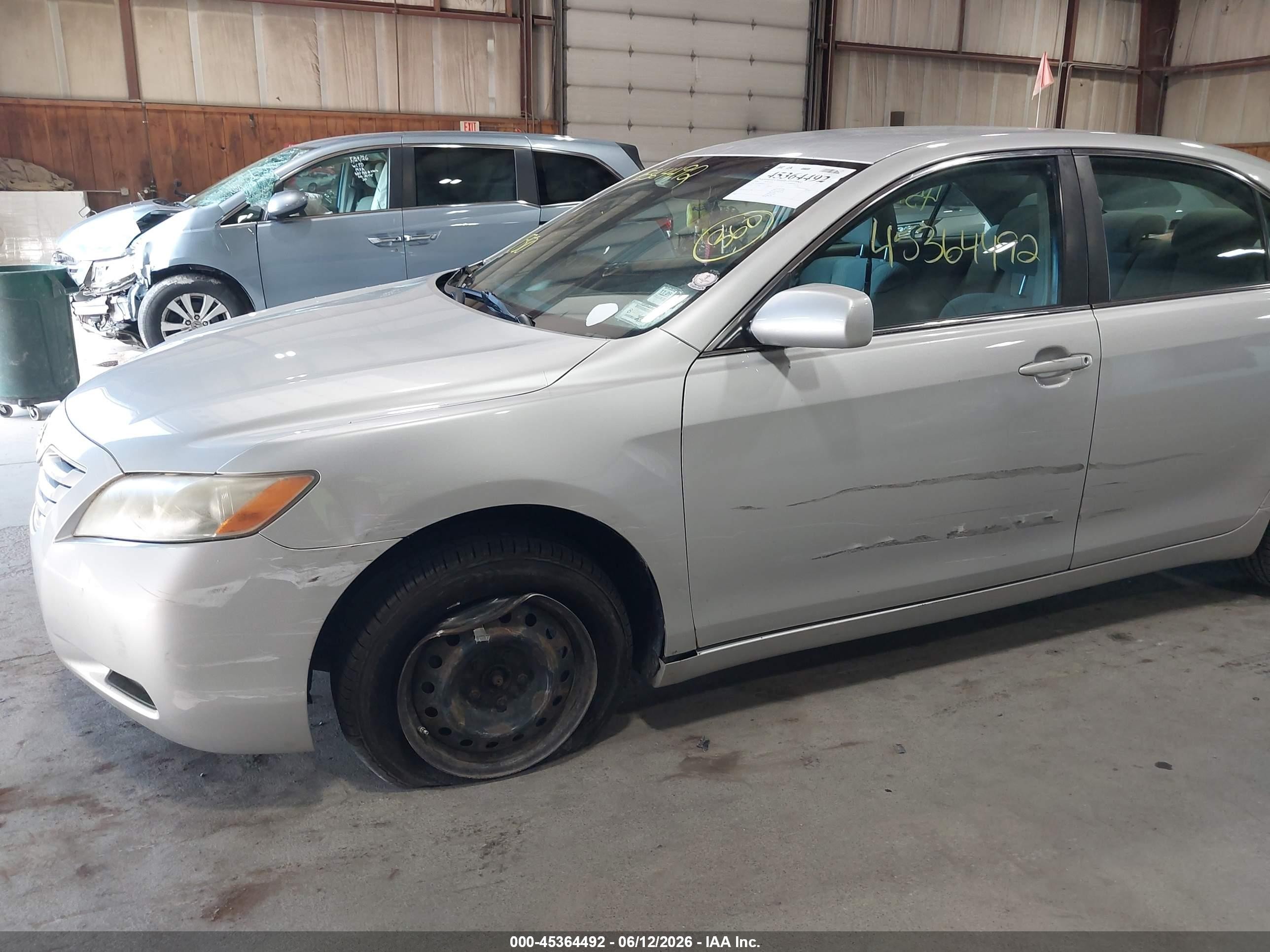 2008 Toyota Camry   Silver vin: 4T1BE46K88U753673