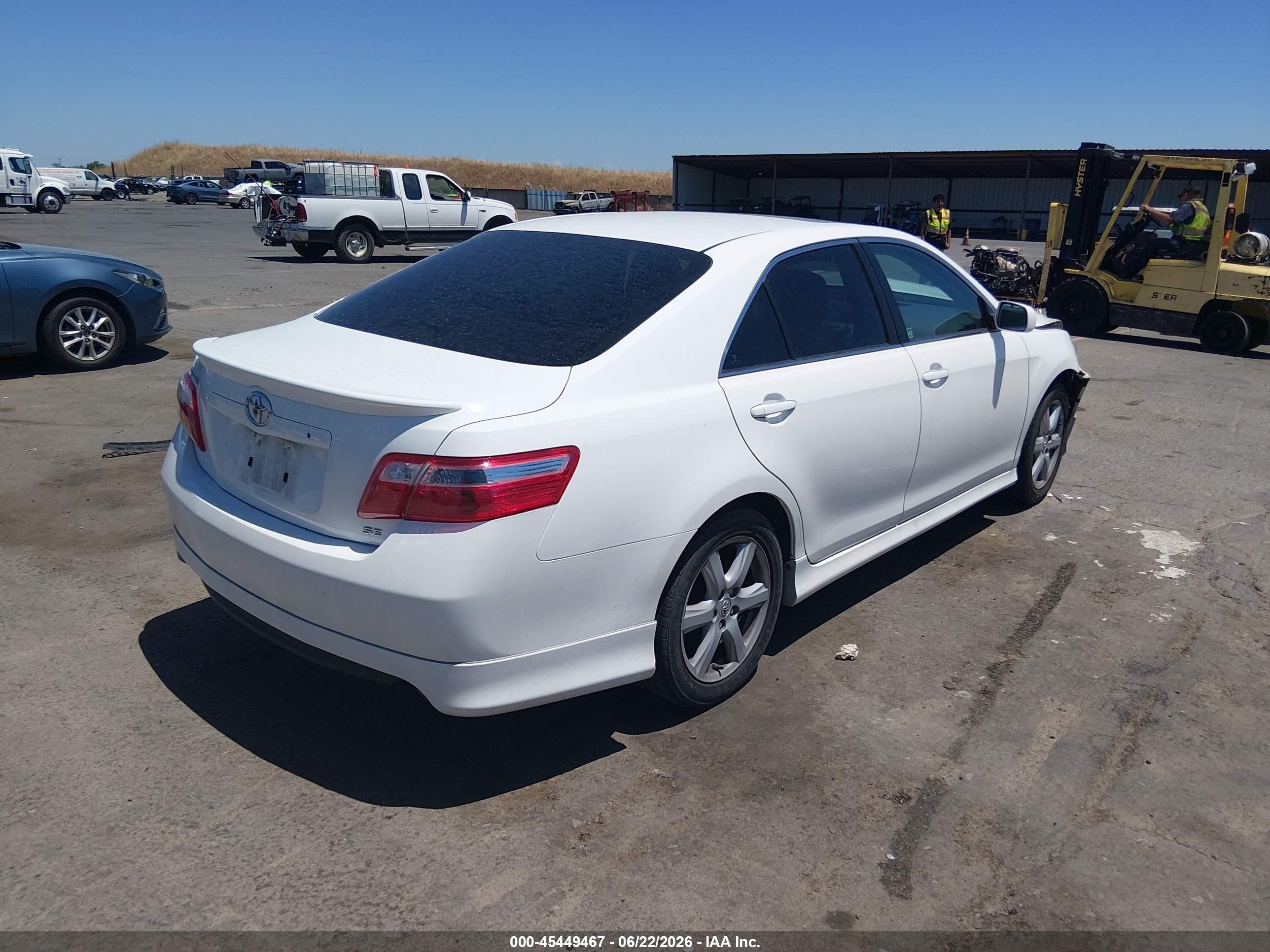 2008 Toyota Camry Se White vin: 4T1BE46K88U754130