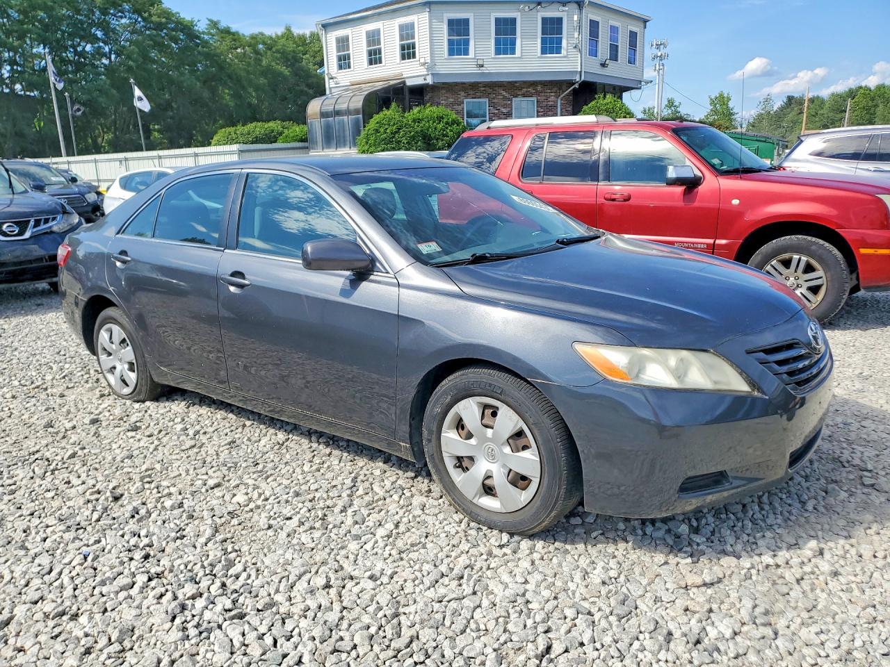 2008 Toyota Camry Le Gray vin: 4T1BE46K88U757593