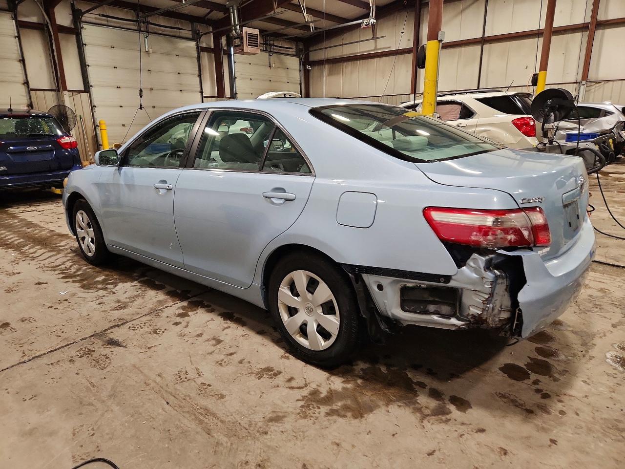 2008 Toyota Camry Le Blue vin: 4T1BE46K88U768013