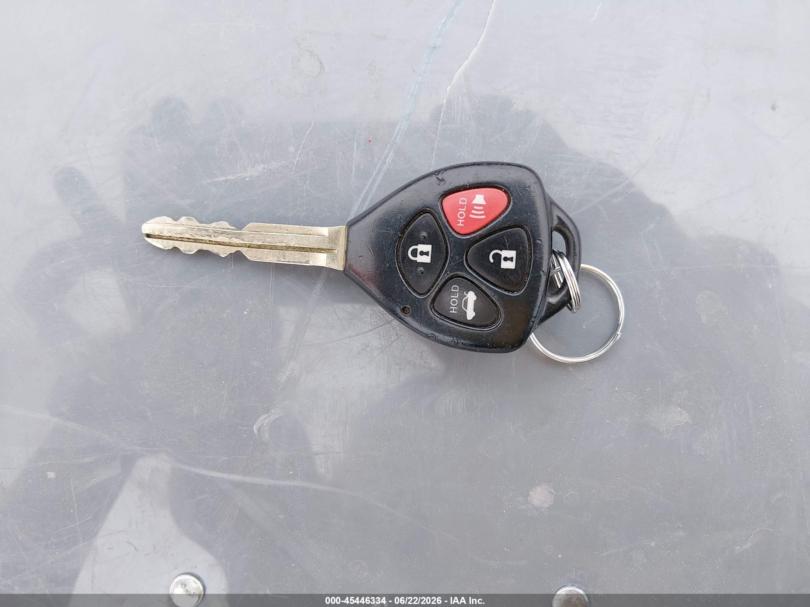 2008 Toyota Camry Le Золотой vin: 4T1BE46K88U775303