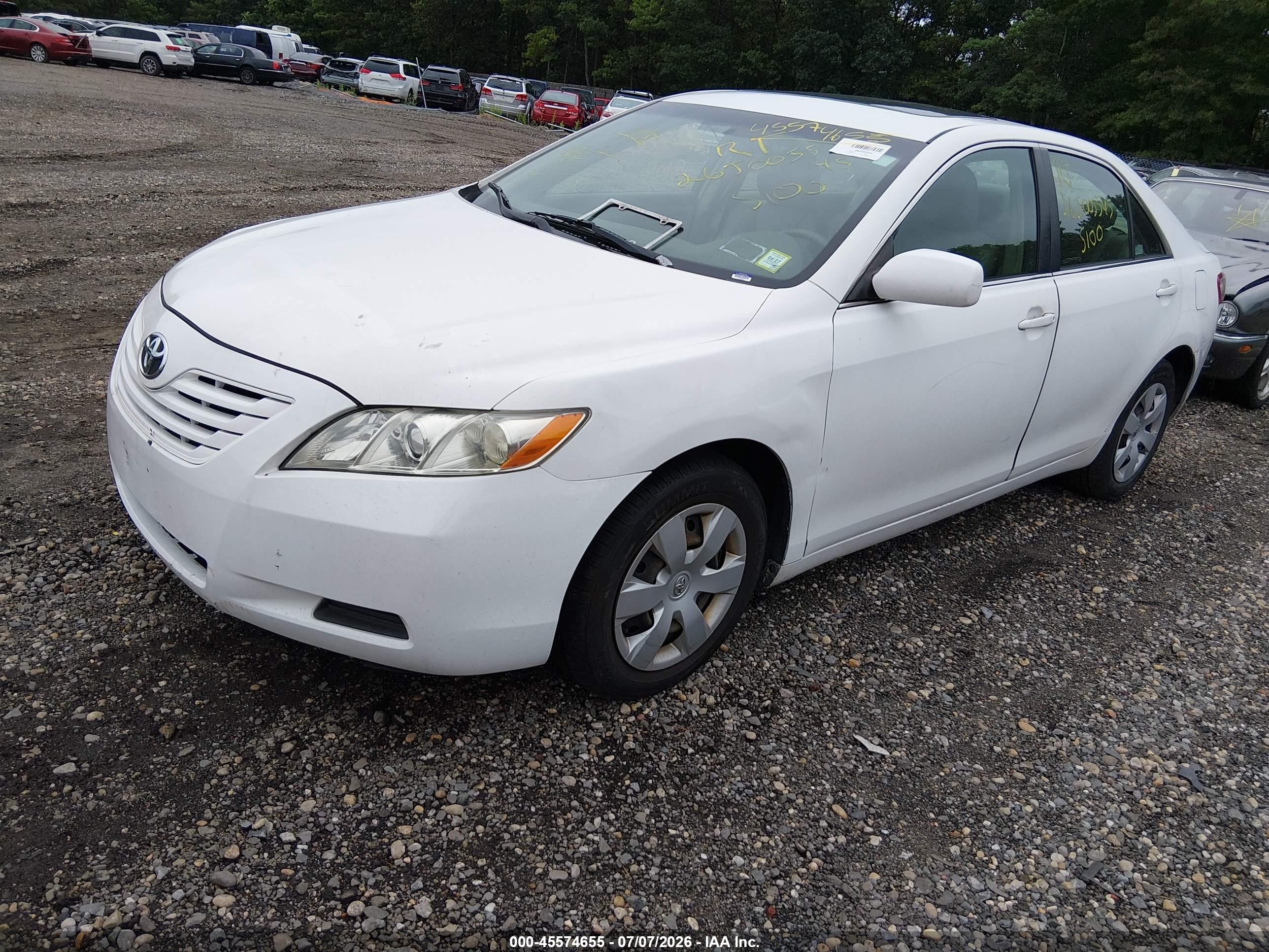 2008 Toyota Camry Le White vin: 4T1BE46K88U776614