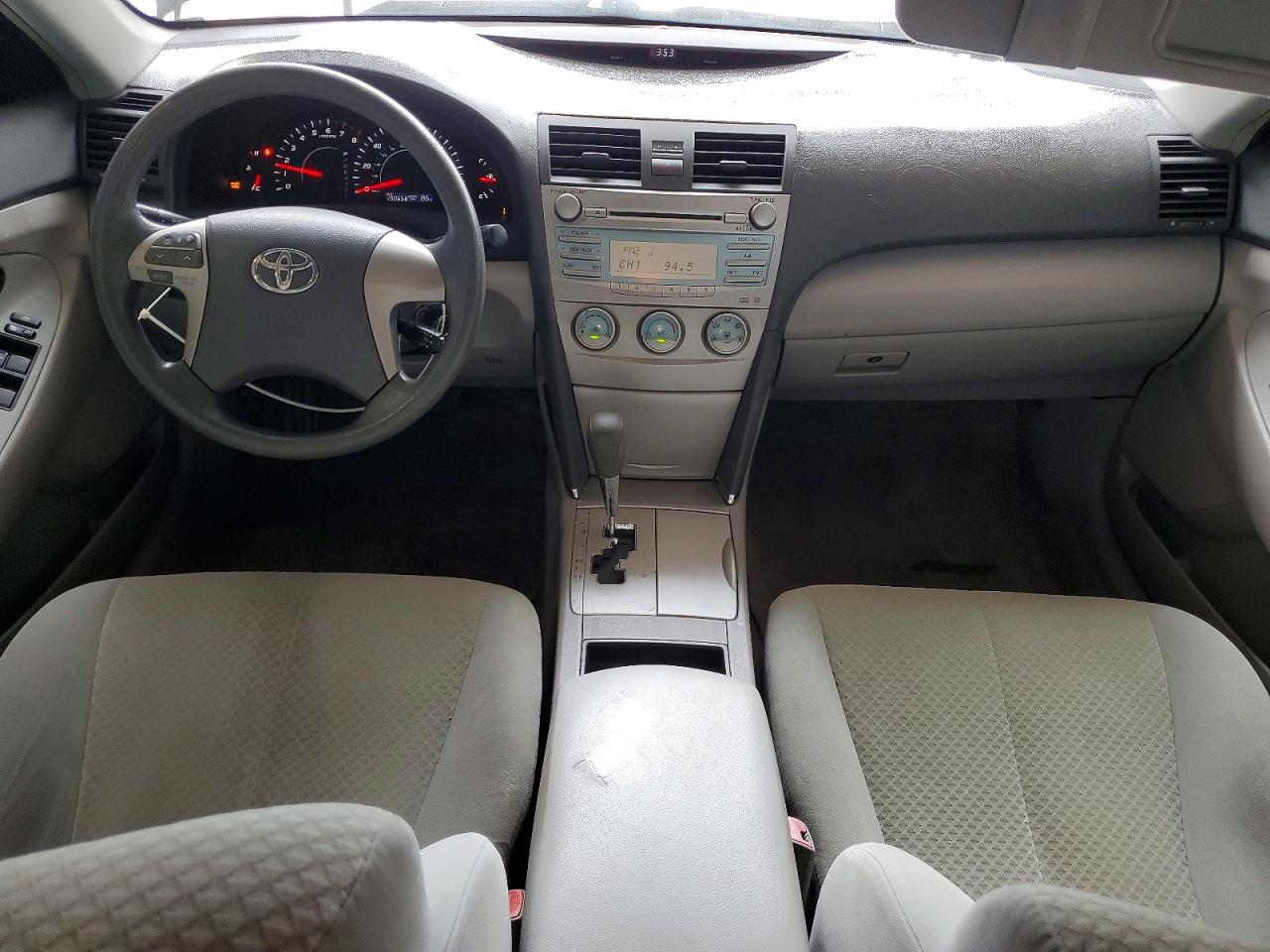 2008 Toyota Camry Le Gray vin: 4T1BE46K88U784275