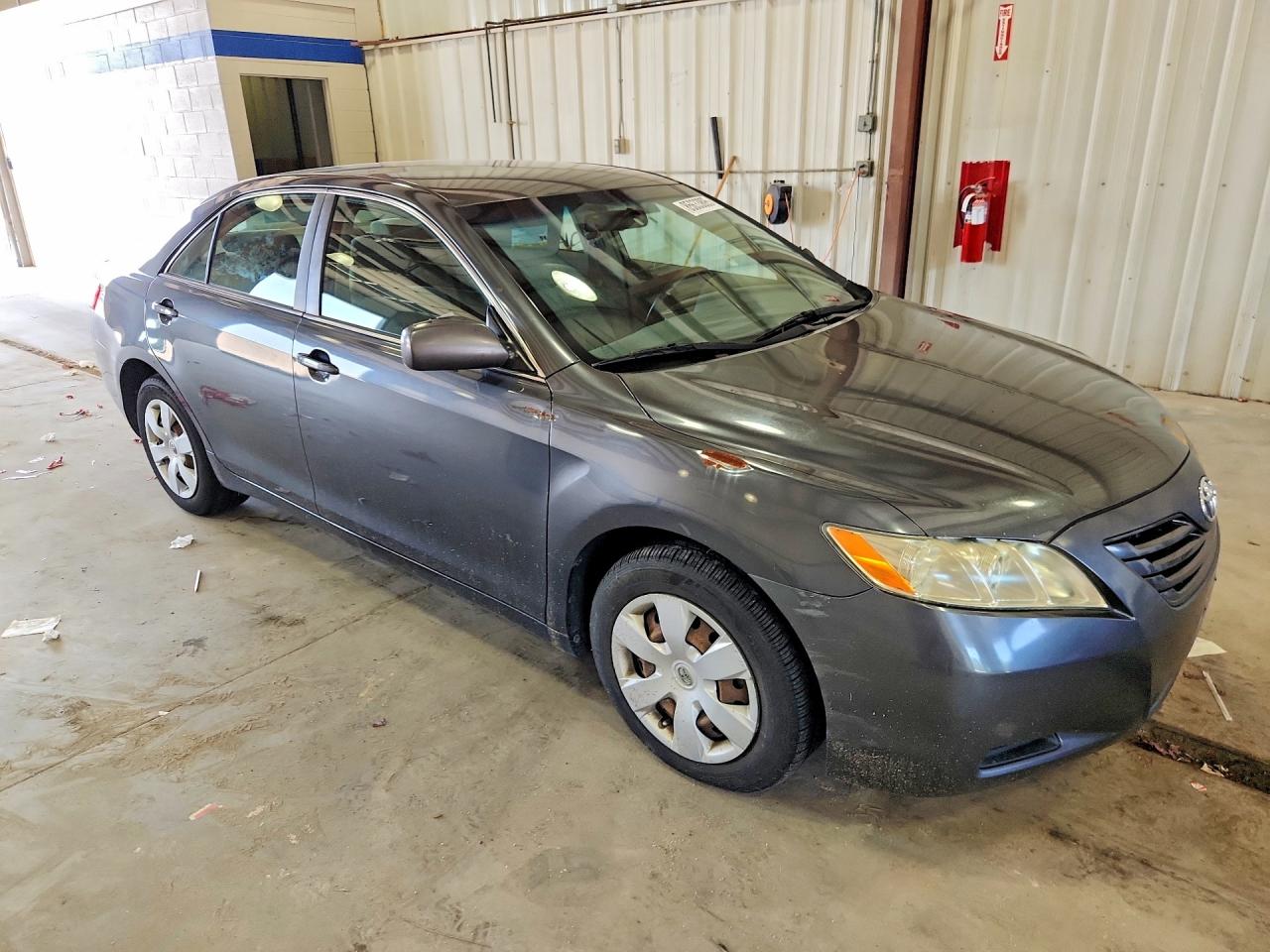 2008 Toyota Camry Le Gray vin: 4T1BE46K88U785832