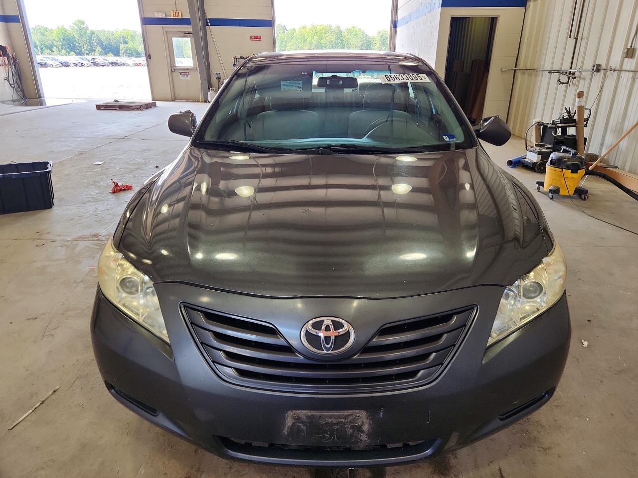 2008 Toyota Camry Le Gray vin: 4T1BE46K88U785832