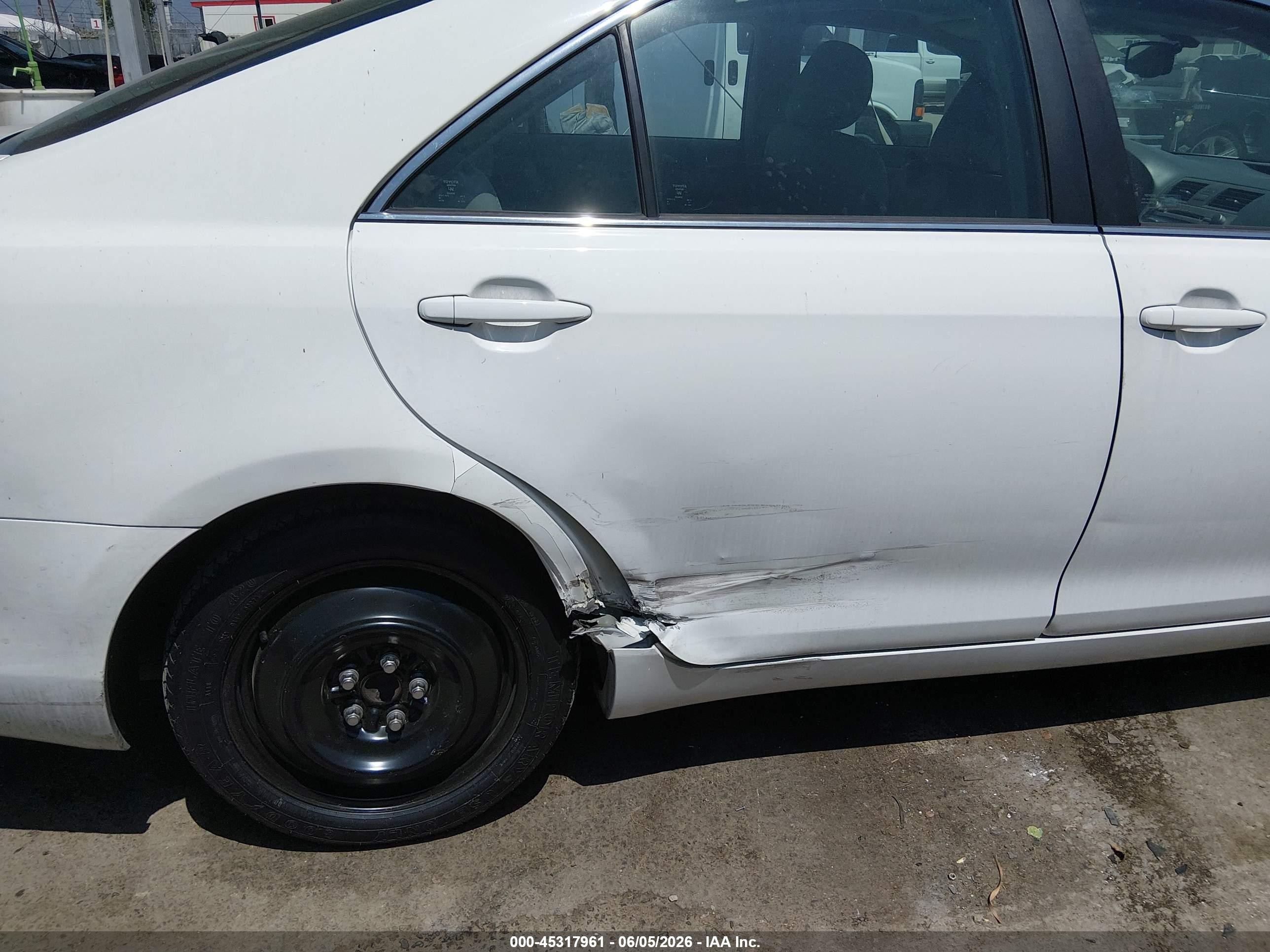 2008 Toyota Camry Xle White vin: 4T1BE46K88U788150