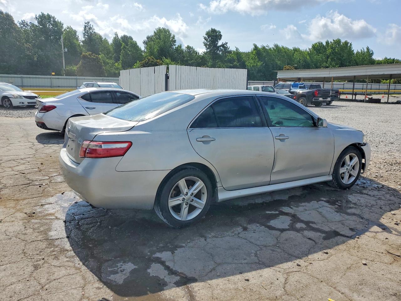 2009 Toyota Camry Le Silver vin: 4T1BE46K89U299975