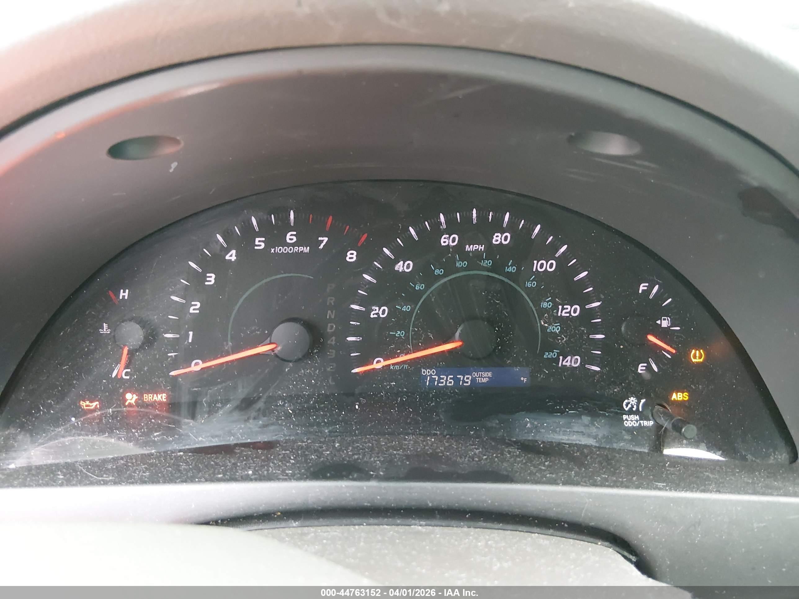 2009 Toyota Camry Le Red vin: 4T1BE46K89U358362