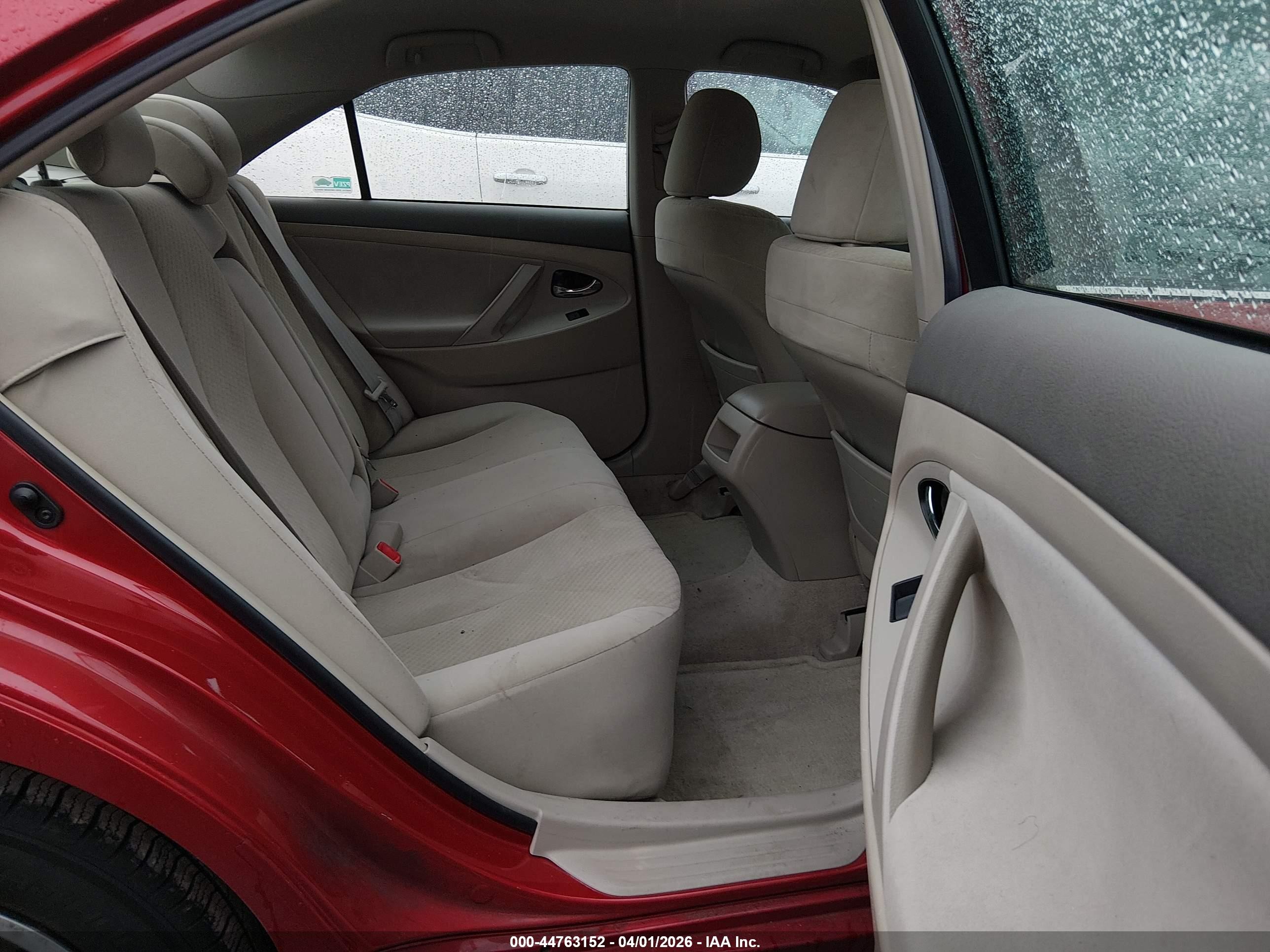 2009 Toyota Camry Le Red vin: 4T1BE46K89U358362