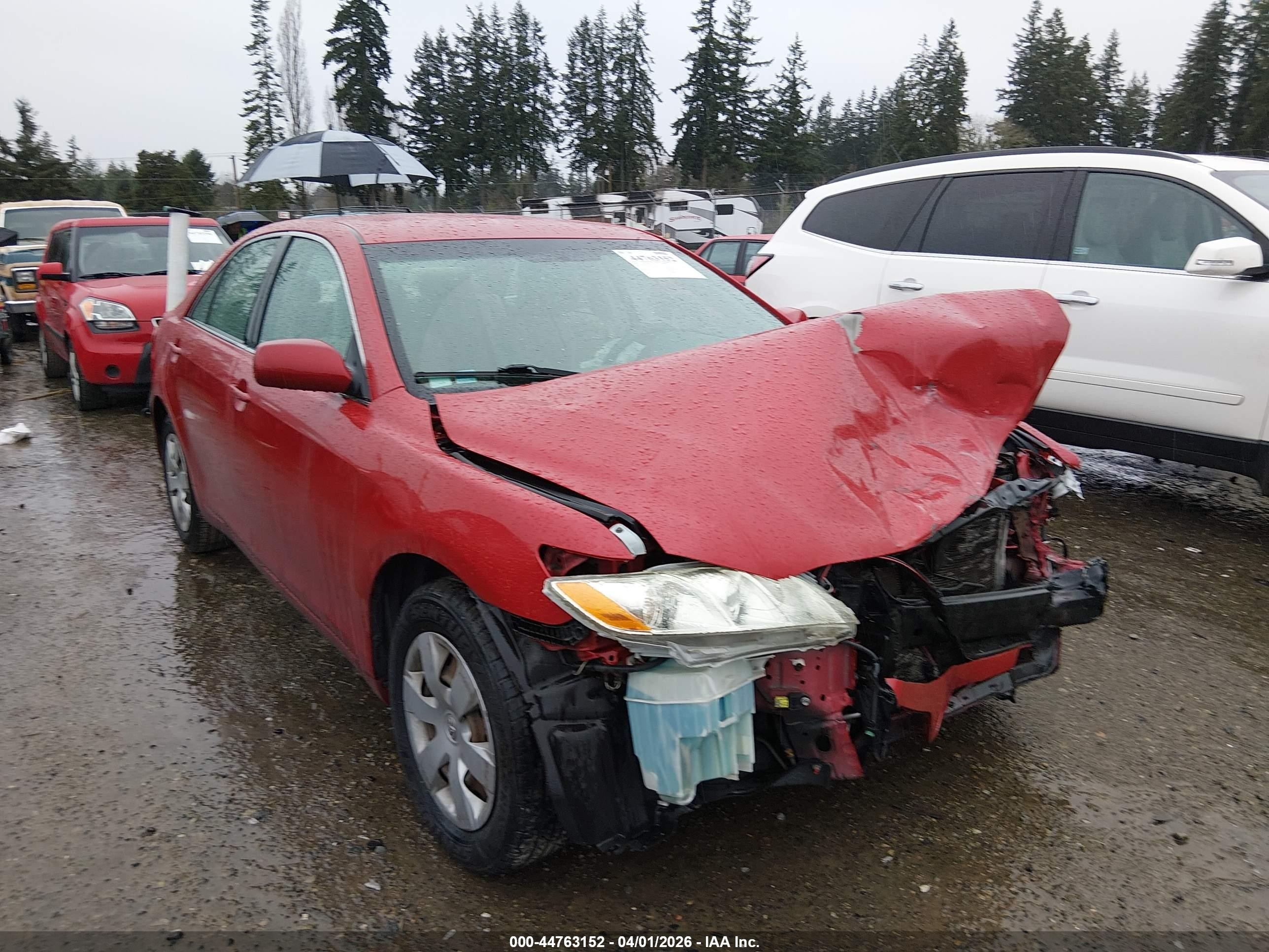 2009 Toyota Camry Le Red vin: 4T1BE46K89U358362