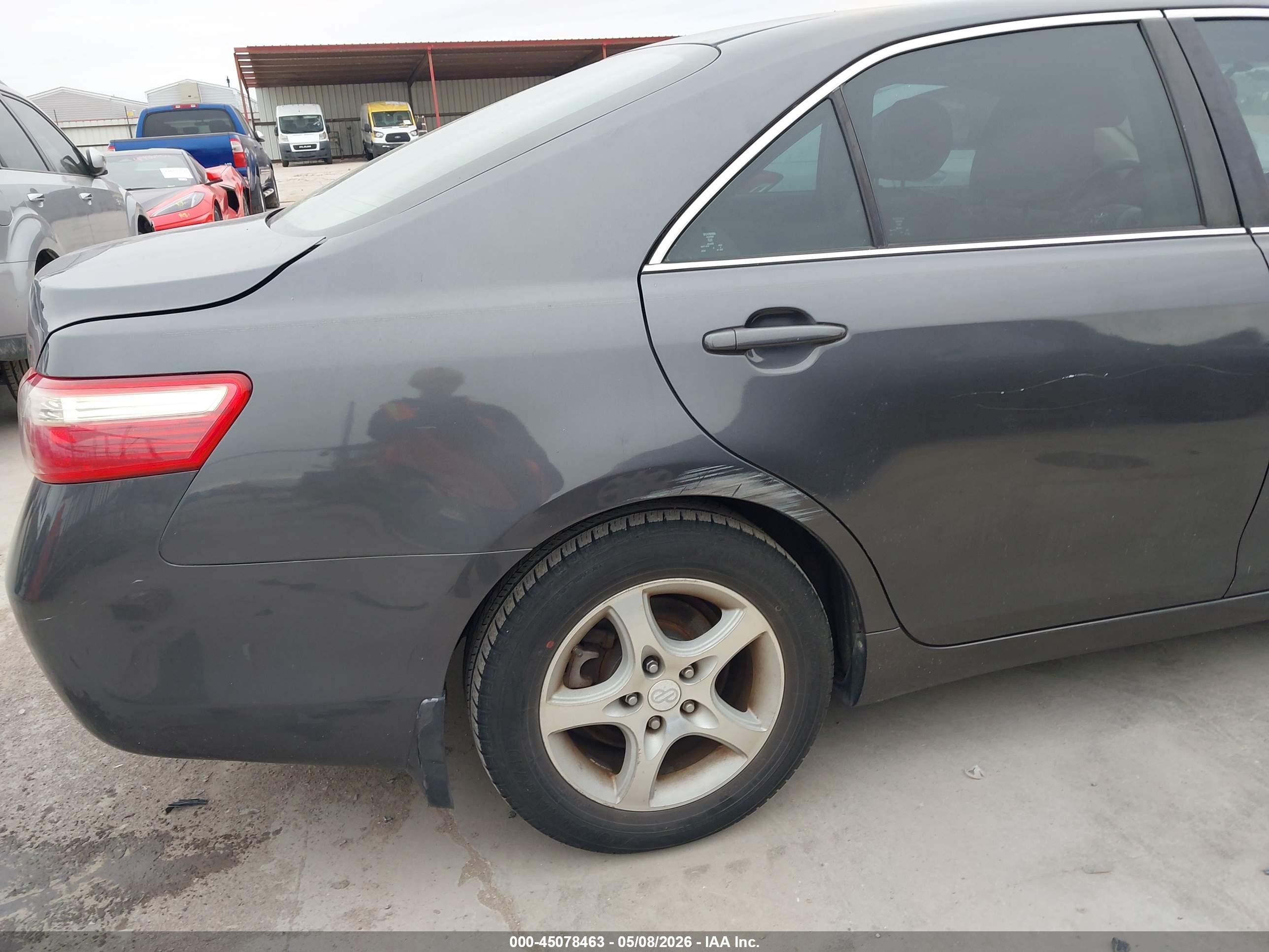 2009 Toyota Camry Le Gray vin: 4T1BE46K89U369345