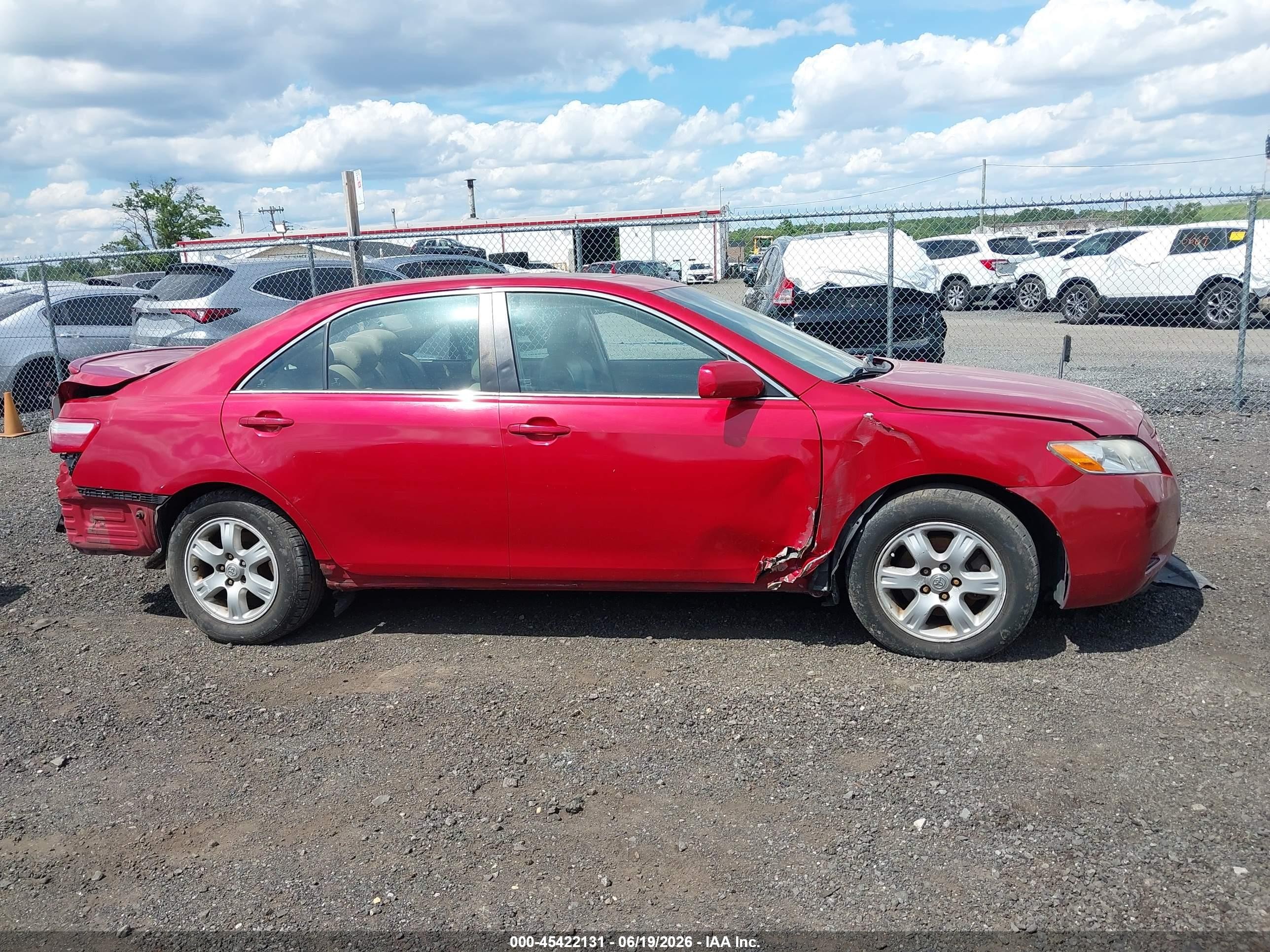2009 Toyota Camry Le Red vin: 4T1BE46K89U384993