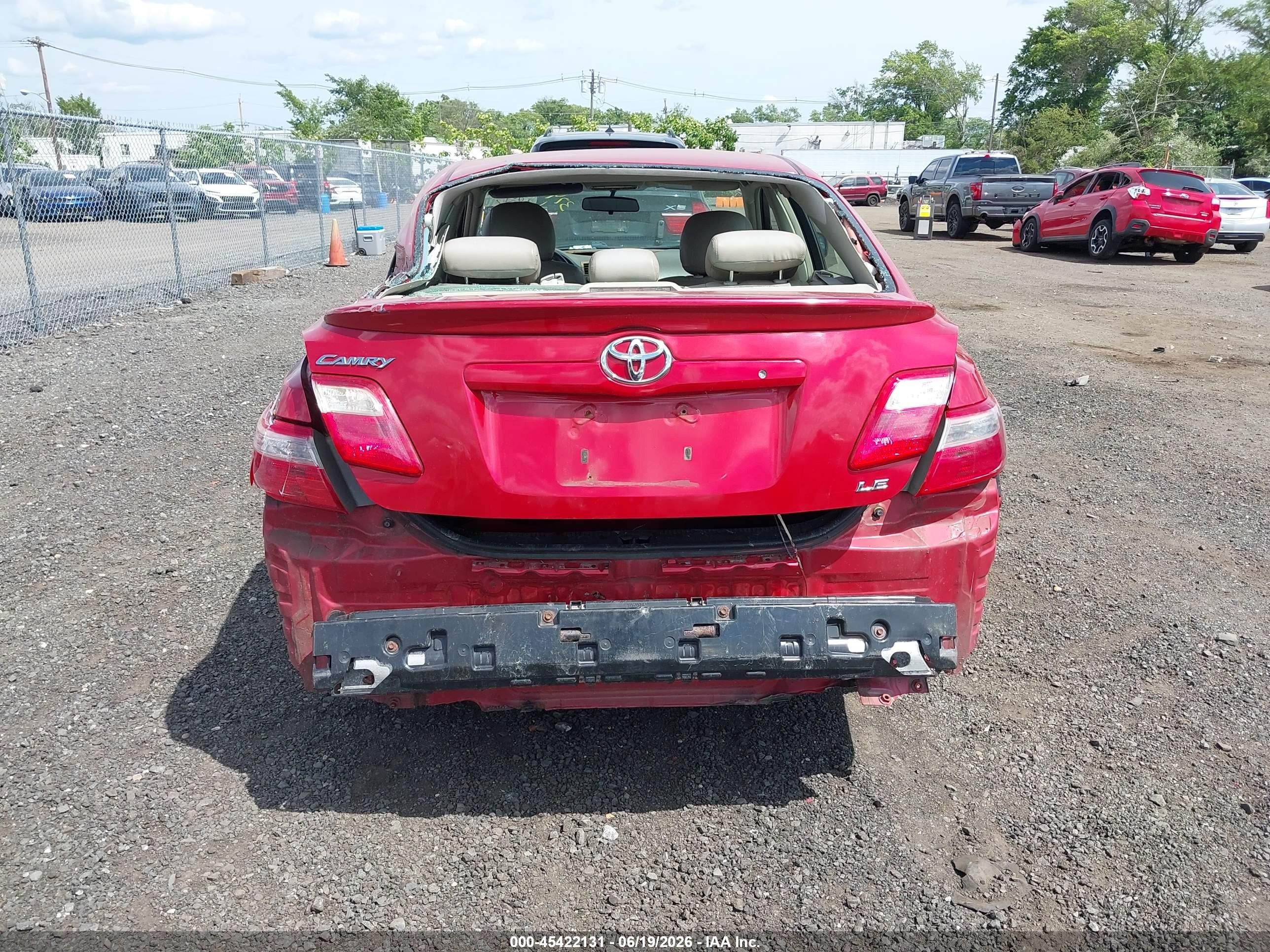 2009 Toyota Camry Le Red vin: 4T1BE46K89U384993