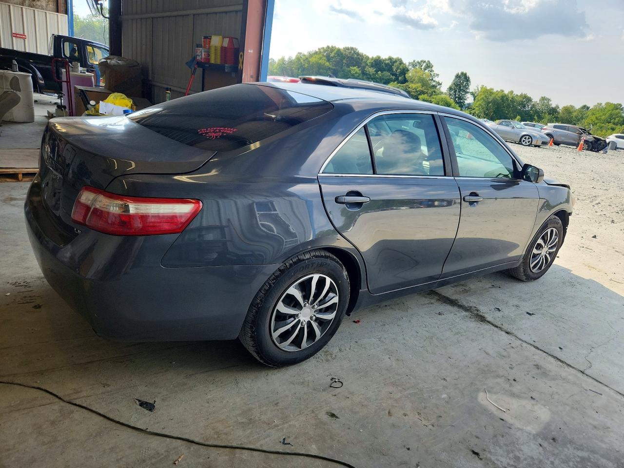 2009 Toyota Camry Le Gray vin: 4T1BE46K89U404692