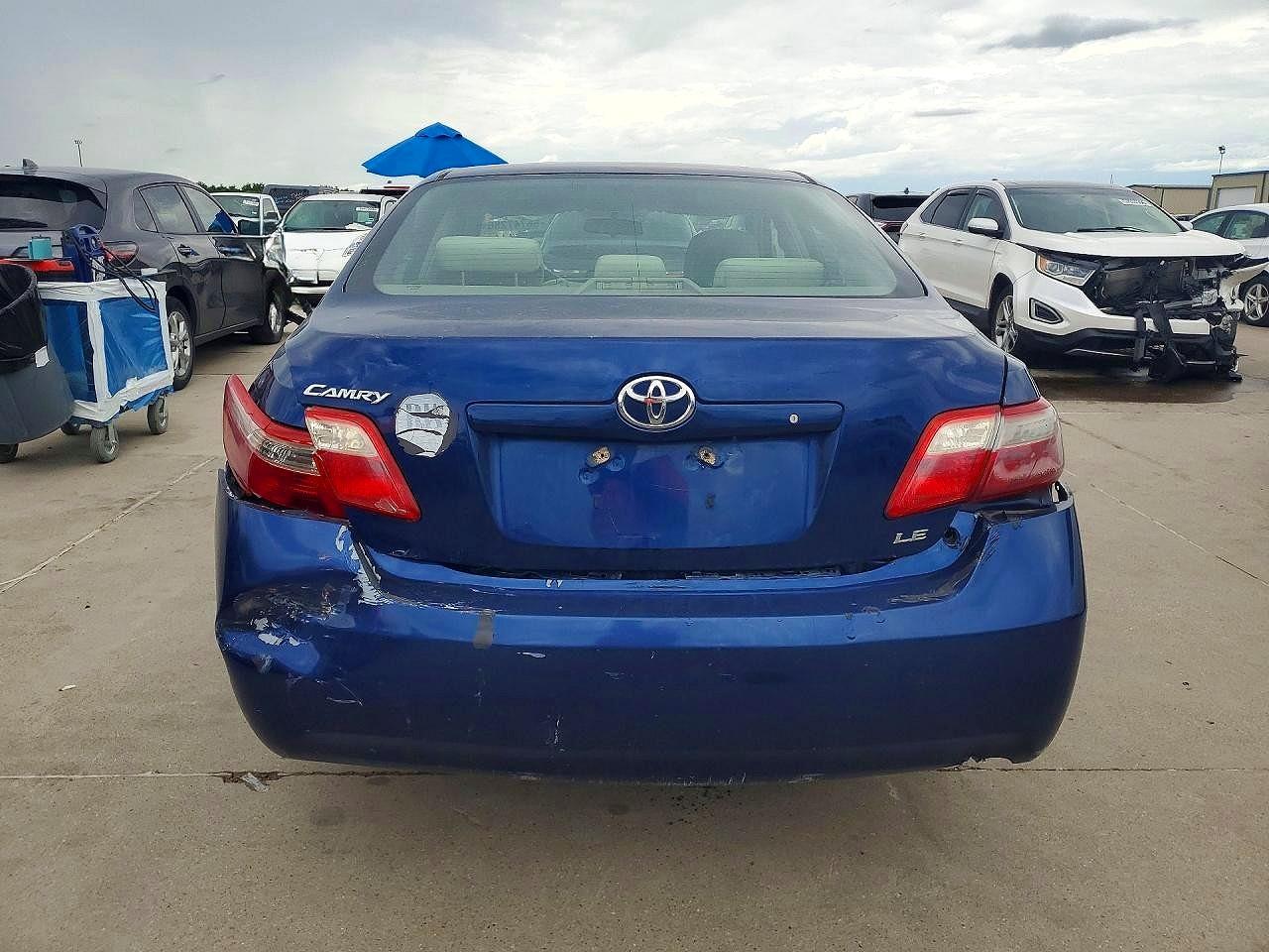 2009 Toyota Camry Le Blue vin: 4T1BE46K89U408807