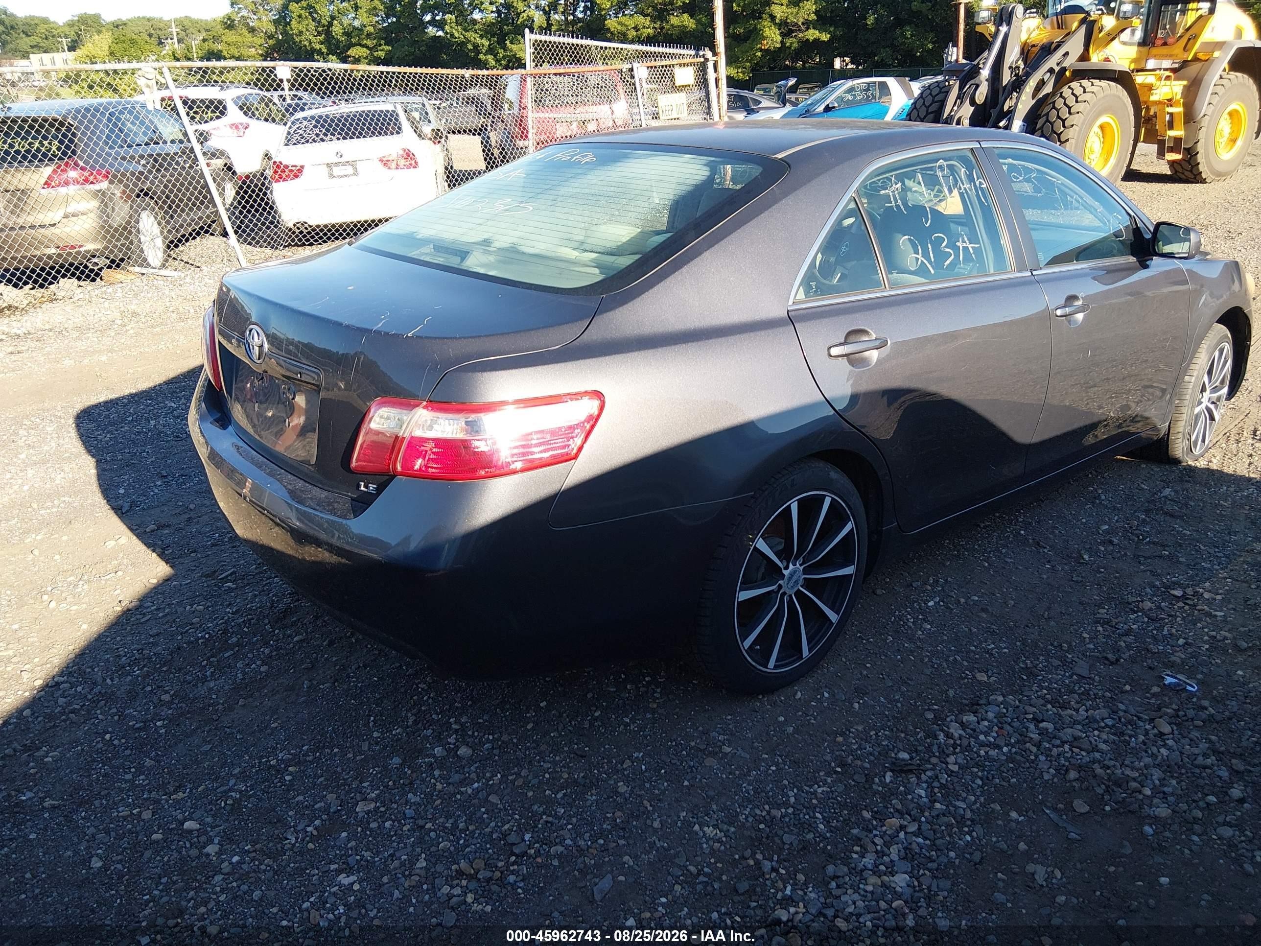2009 Toyota Camry Le Серый vin: 4T1BE46K89U840622