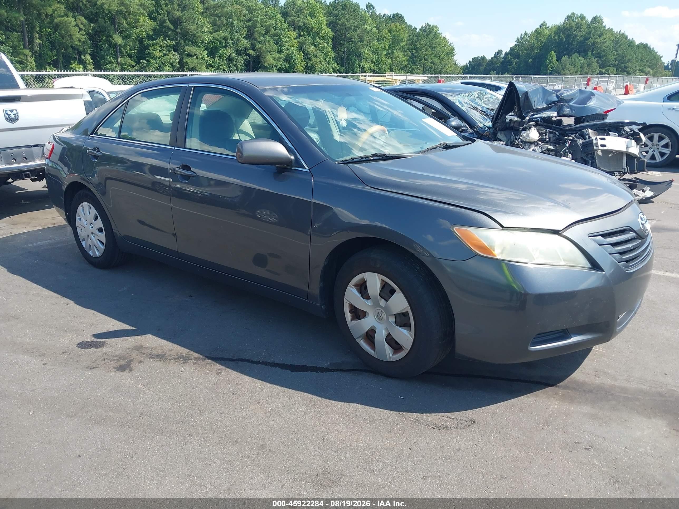 2009 Toyota Camry Le Gray vin: 4T1BE46K89U855976